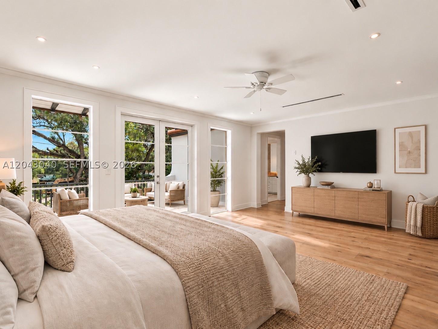 6333 SW 69th St, South Miami FL 33143