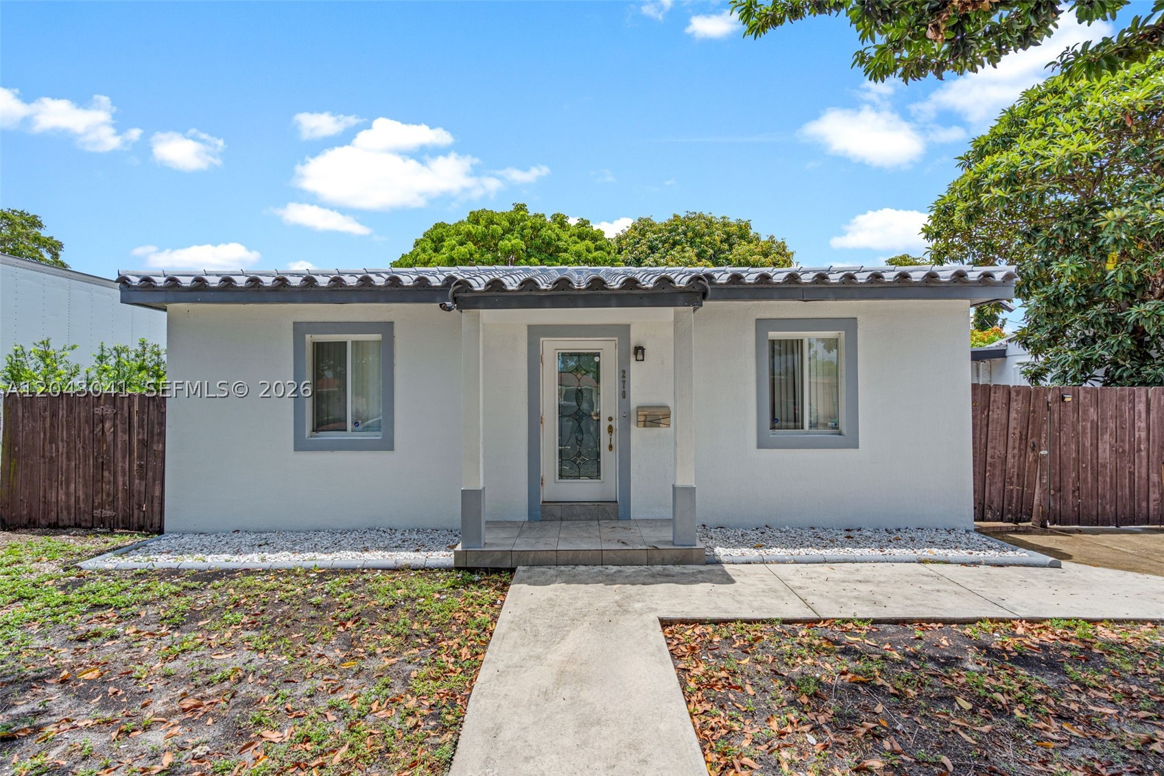 270 NW 51st Ave, Miami FL 33126