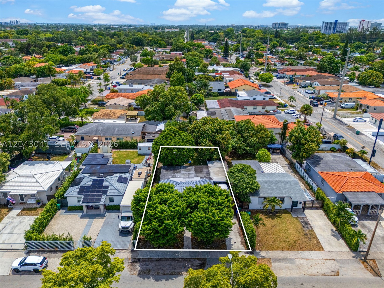 270 NW 51st Ave, Miami FL 33126