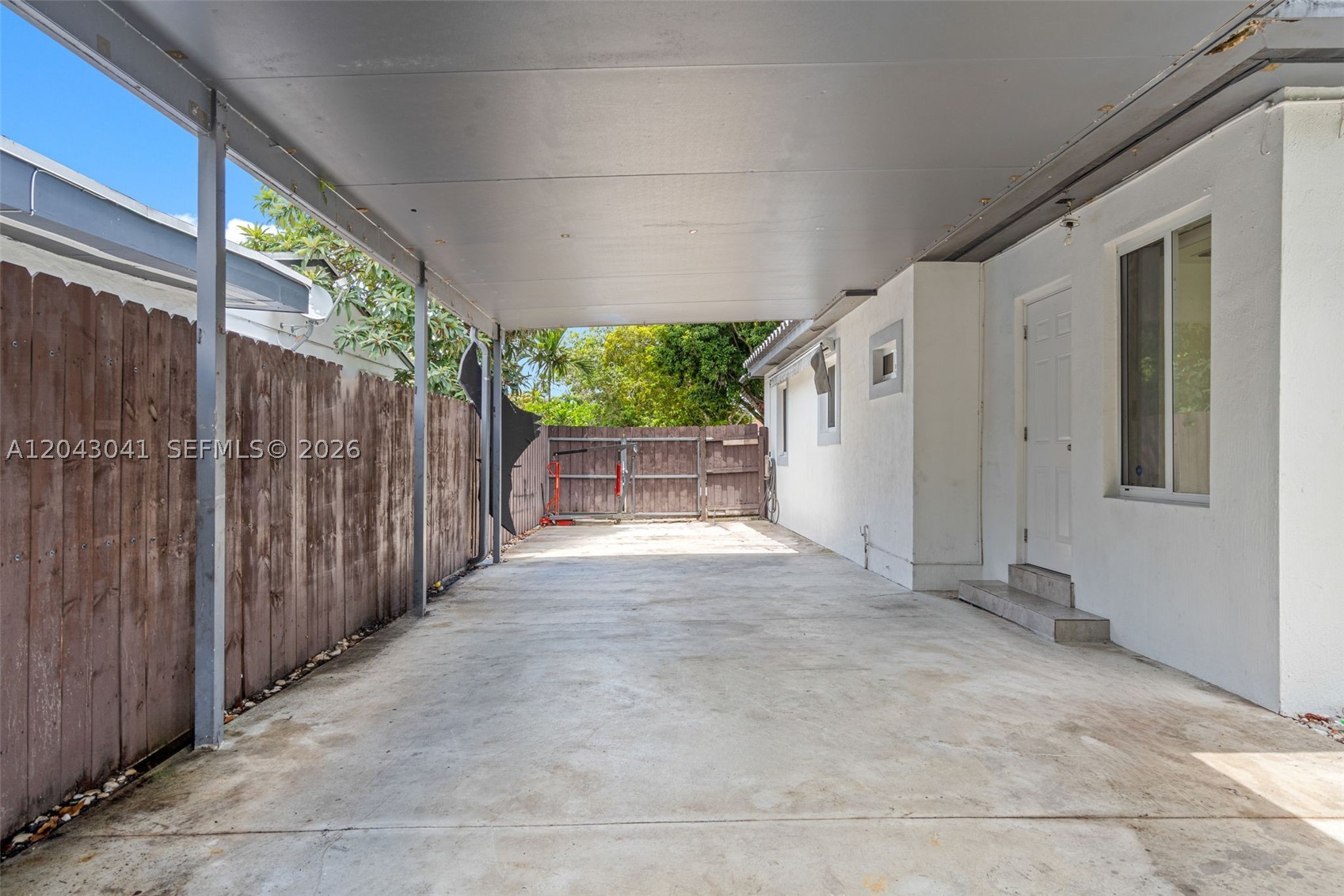 270 NW 51st Ave, Miami FL 33126