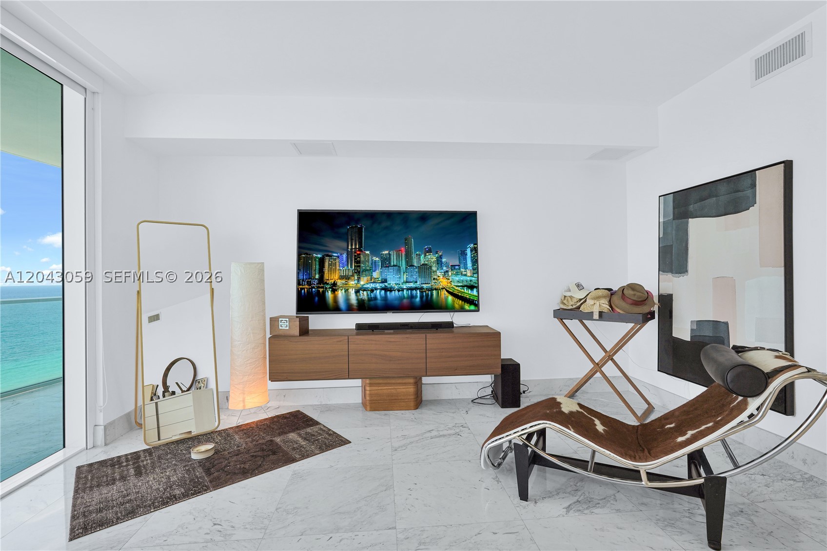 3951 S Ocean Dr #1901, Hollywood FL 33019