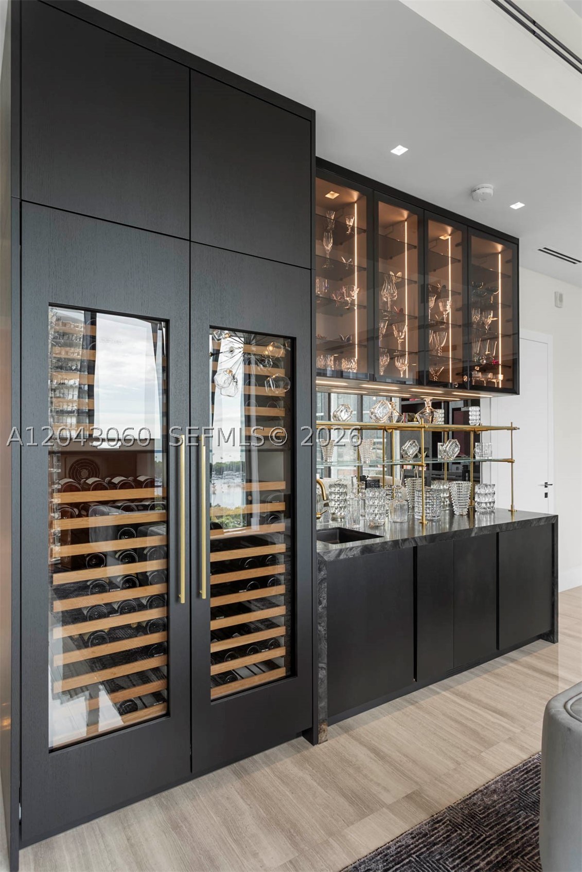 2821 S Bayshore Dr #8A, Miami FL 33133