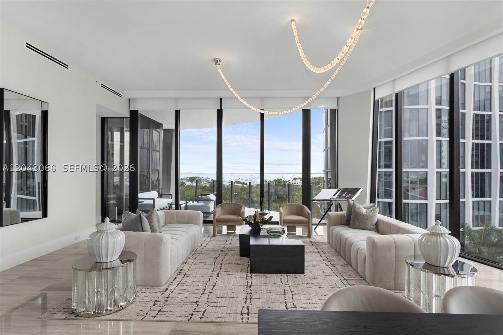 2821 S Bayshore Dr #8A, Miami FL 33133