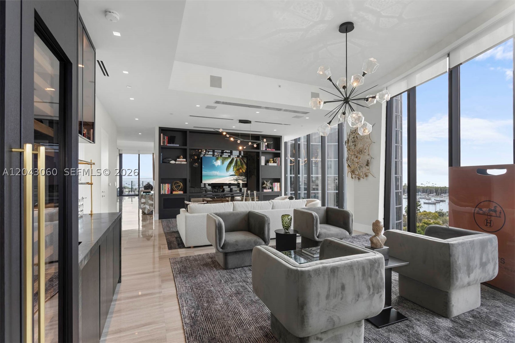2821 S Bayshore Dr #8A, Miami FL 33133