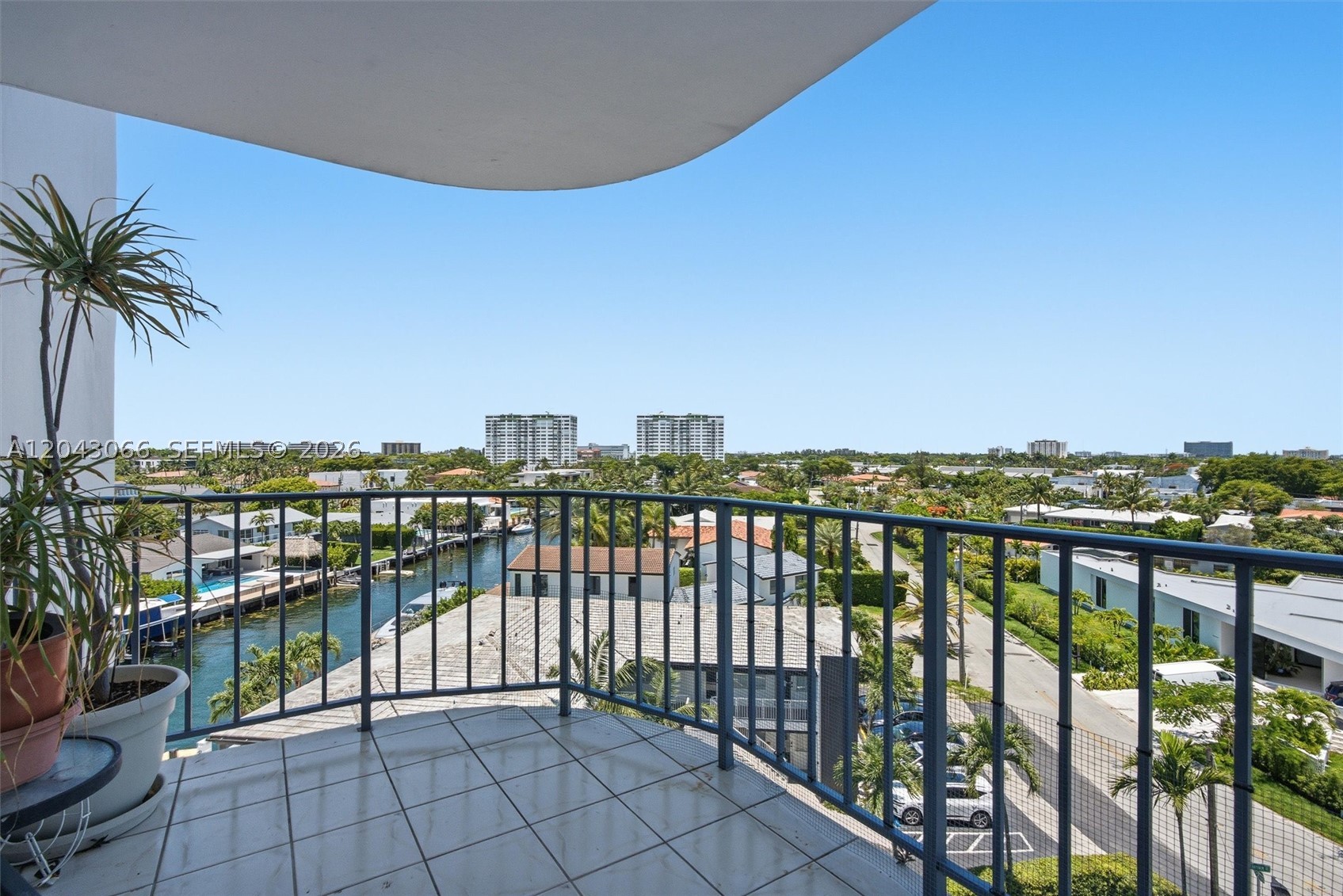 11930 N Bayshore Dr #609, North Miami FL 33181