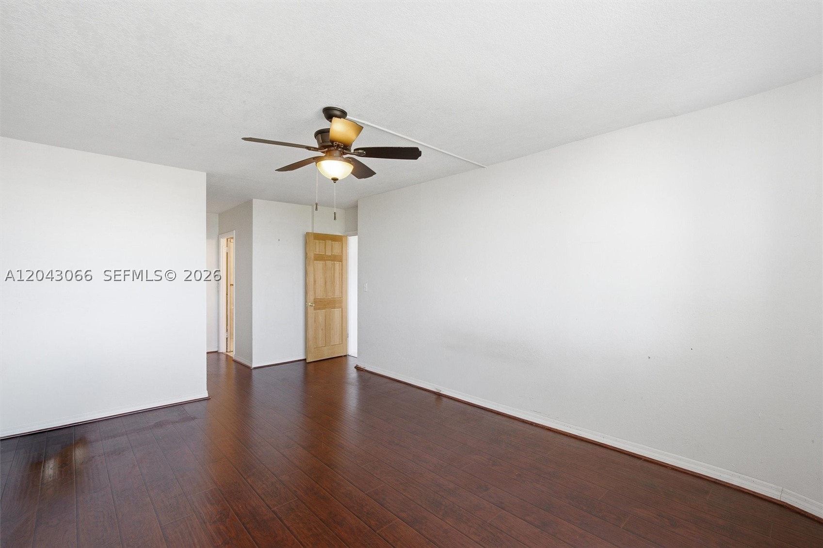 11930 N Bayshore Dr #609, North Miami FL 33181