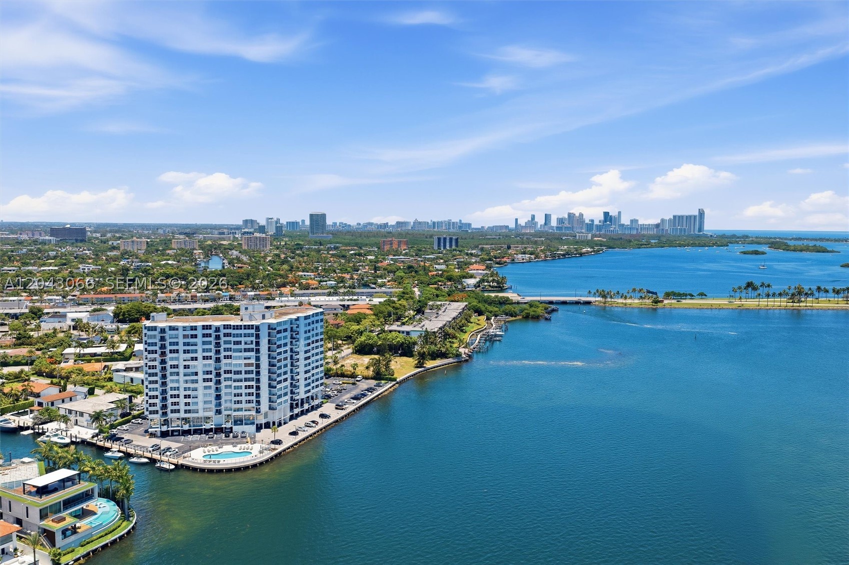 11930 N Bayshore Dr #609, North Miami FL 33181