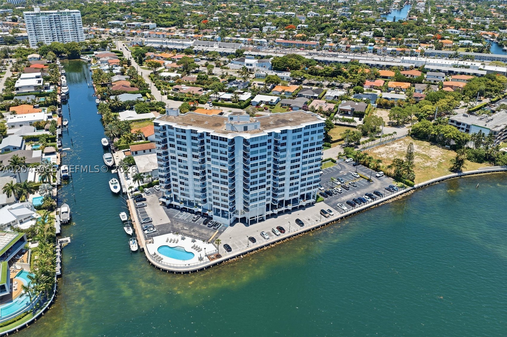 11930 N Bayshore Dr #609, North Miami FL 33181