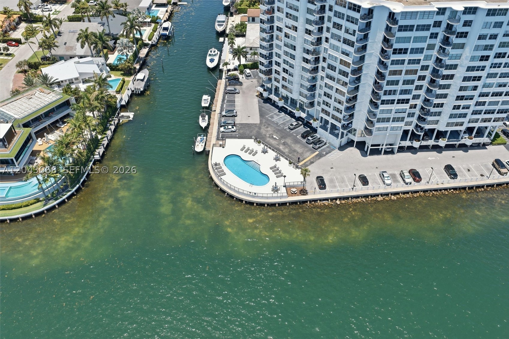 11930 N Bayshore Dr #609, North Miami FL 33181