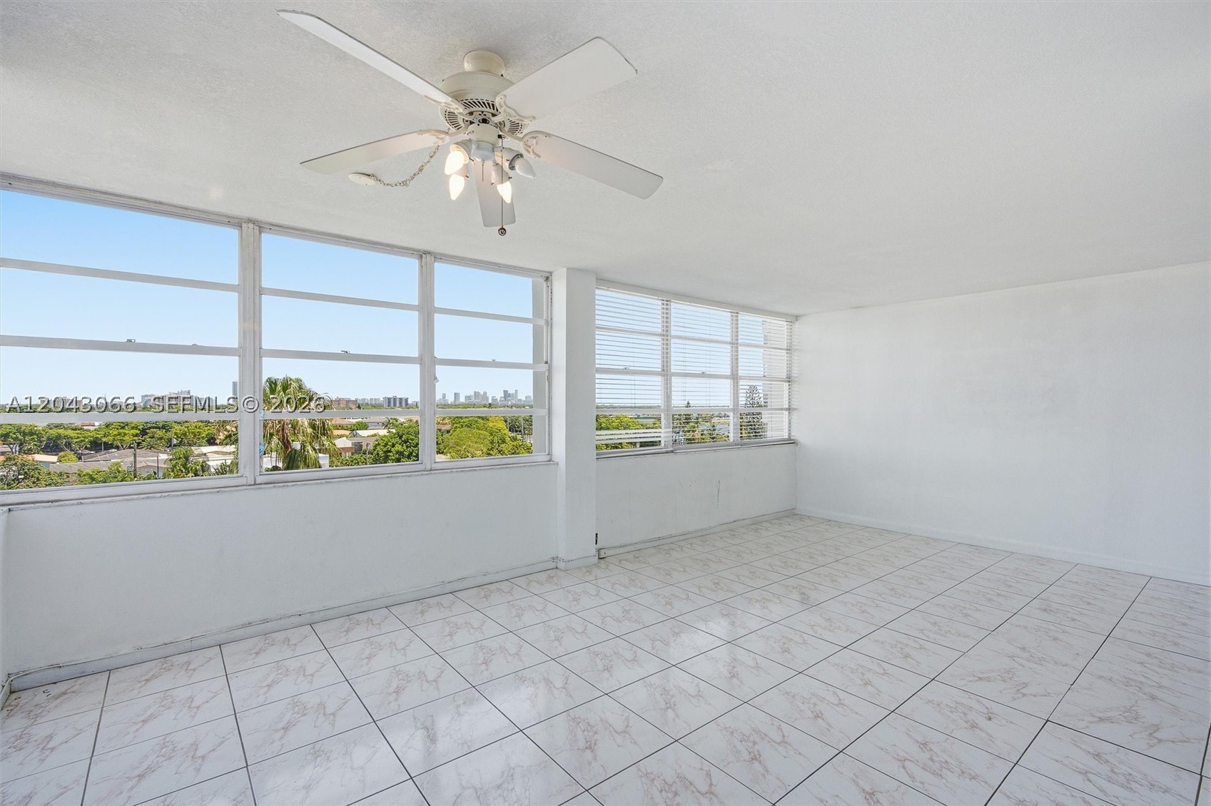 11930 N Bayshore Dr #609, North Miami FL 33181