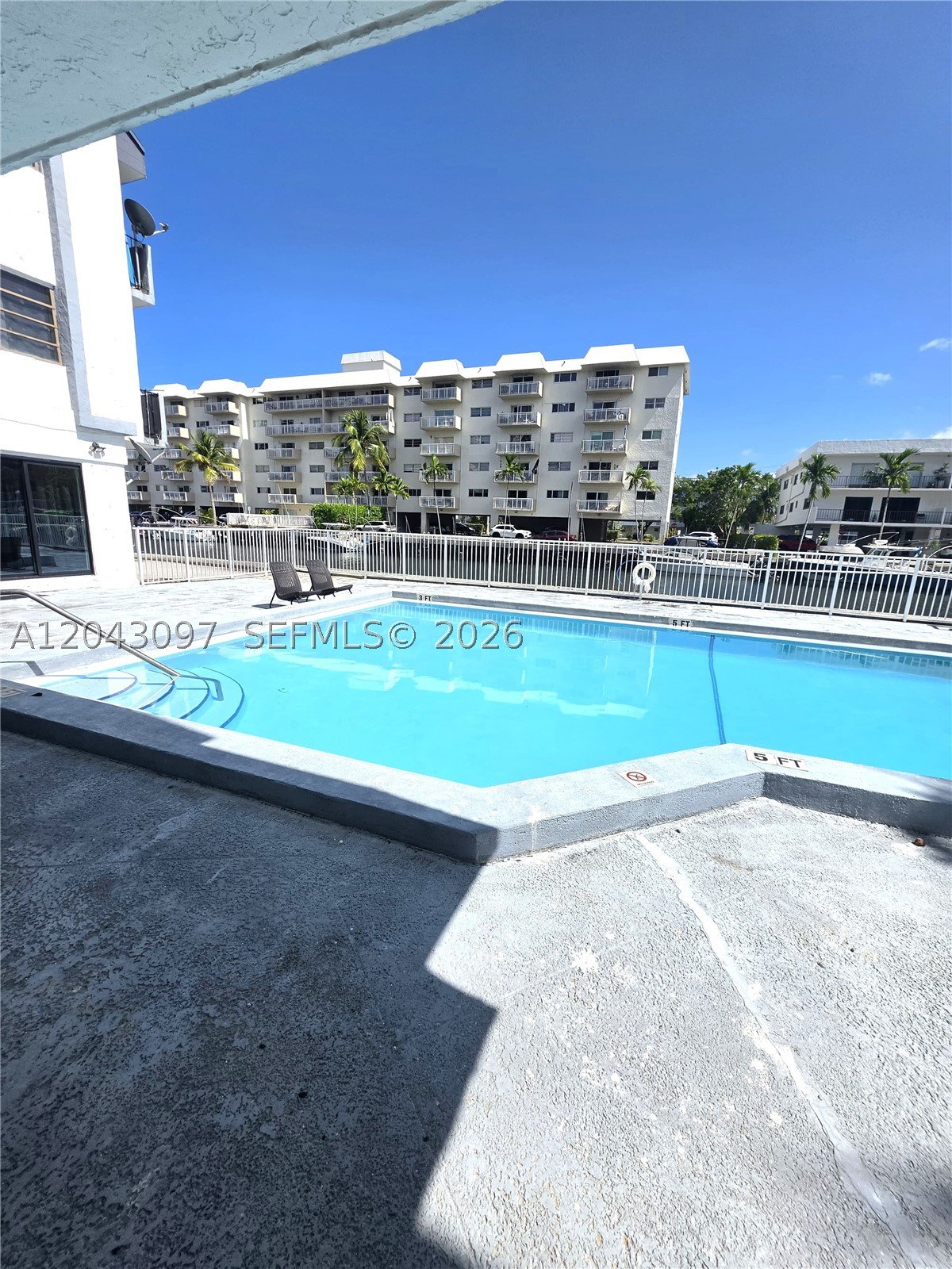 3582 NE 171st St #307, North Miami Beach FL 33160