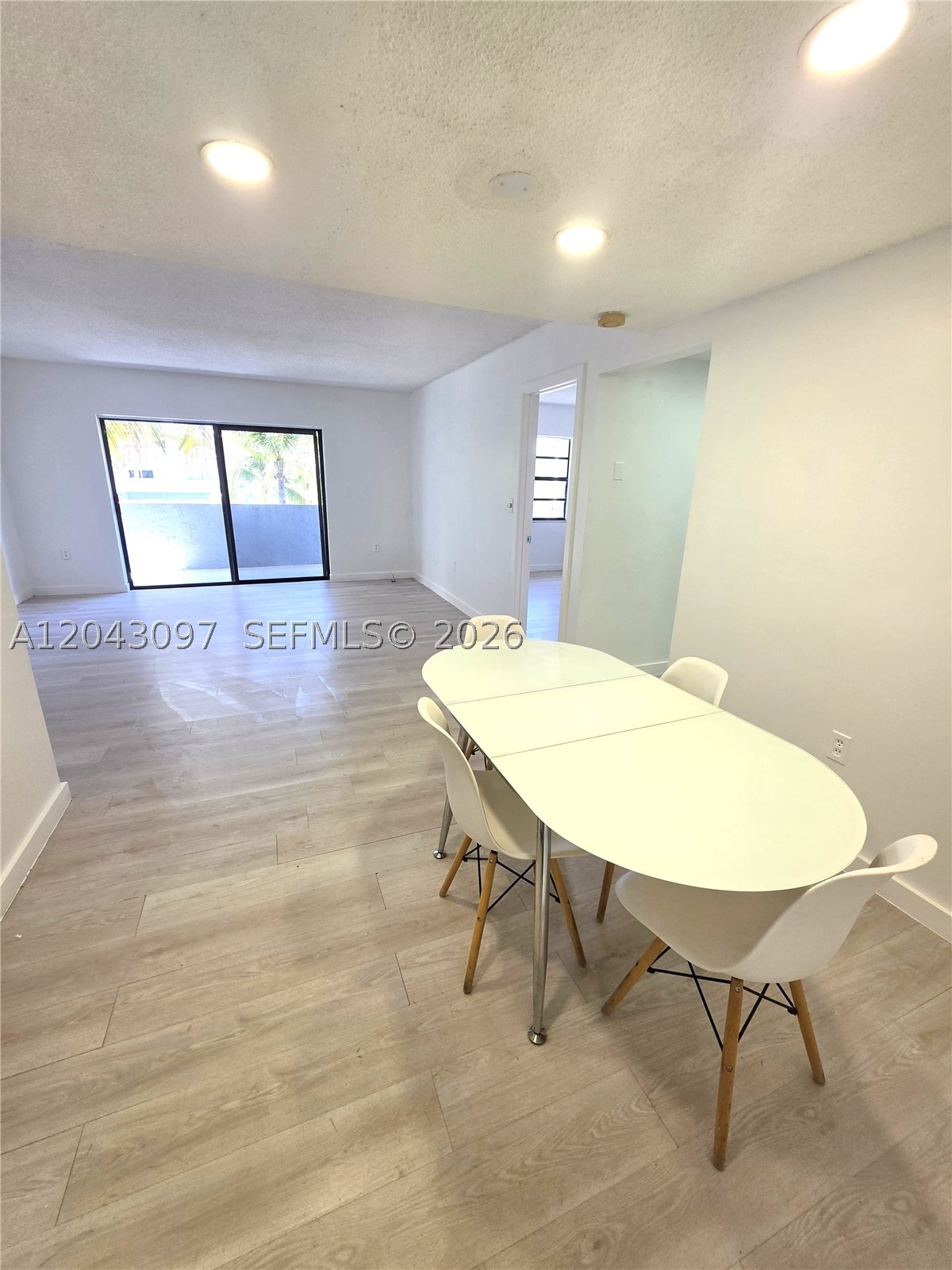 3582 NE 171st St #307, North Miami Beach FL 33160