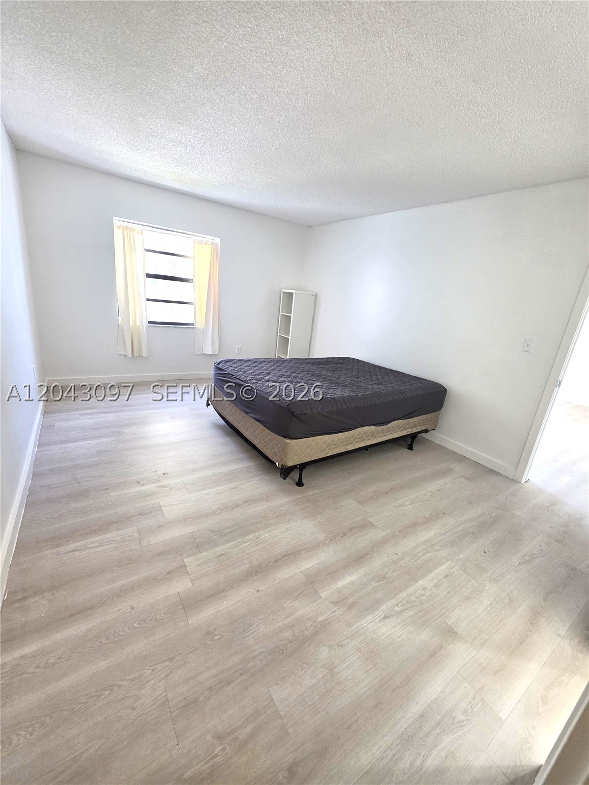 3582 NE 171st St #307, North Miami Beach FL 33160