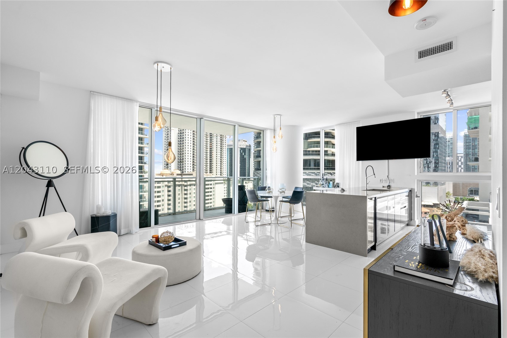 1080 Brickell Ave #1509, Miami FL 33131