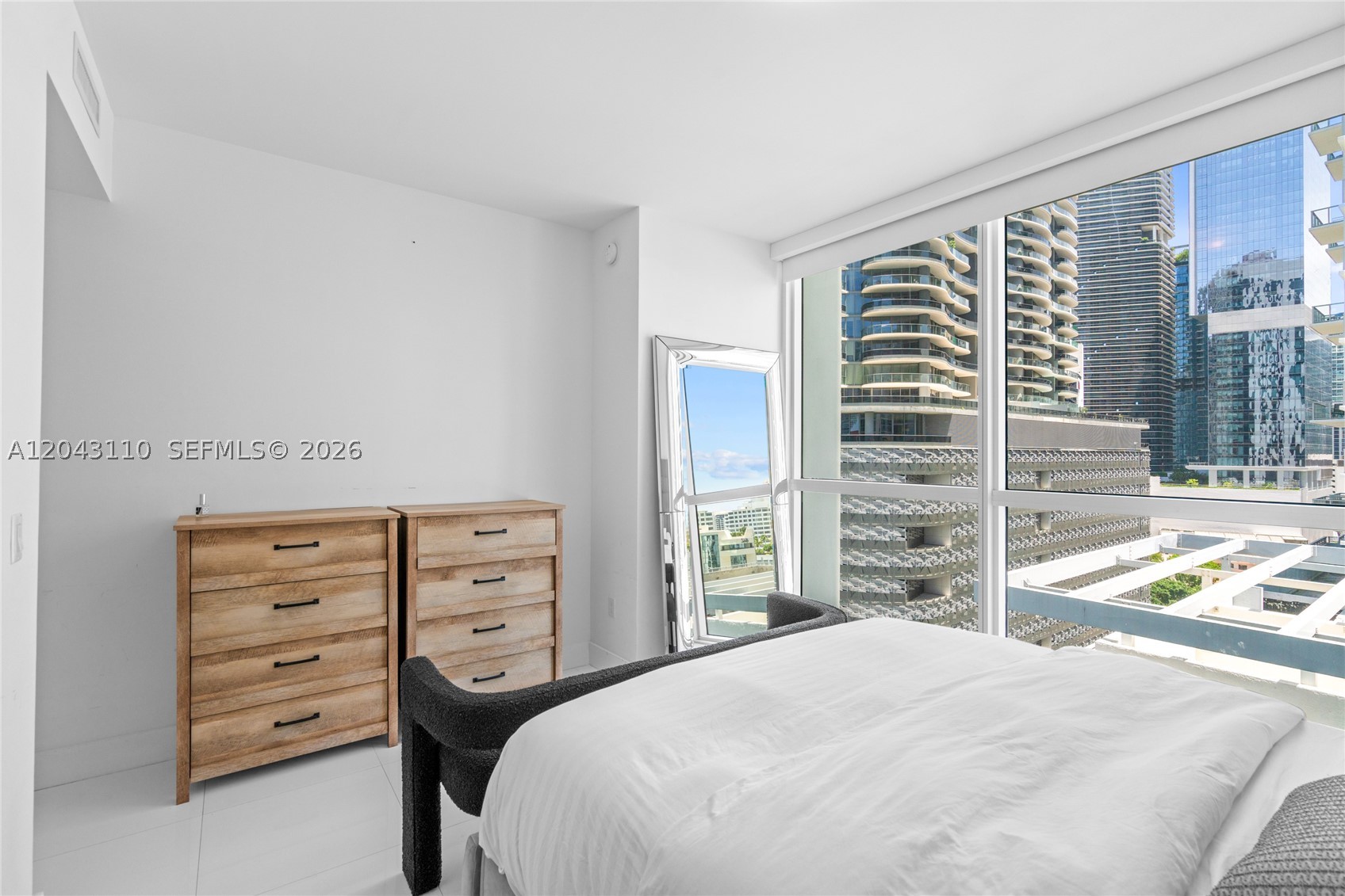 1080 Brickell Ave #1509, Miami FL 33131