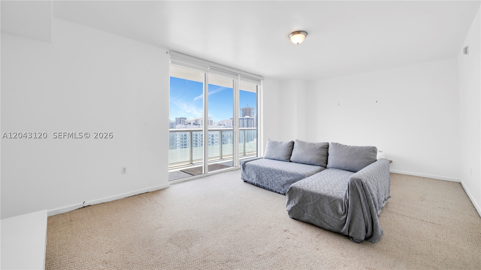 50 Biscayne Blvd #4203, Miami FL 33132
