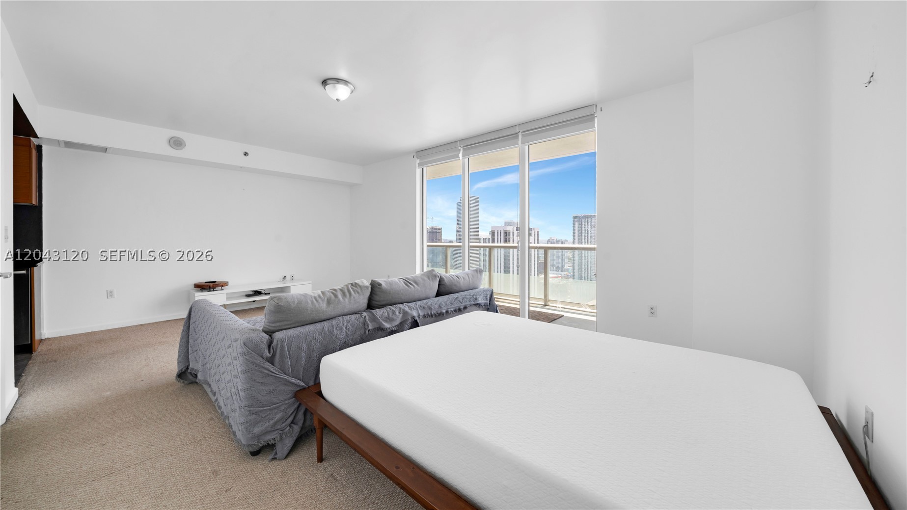 50 Biscayne Blvd #4203, Miami FL 33132