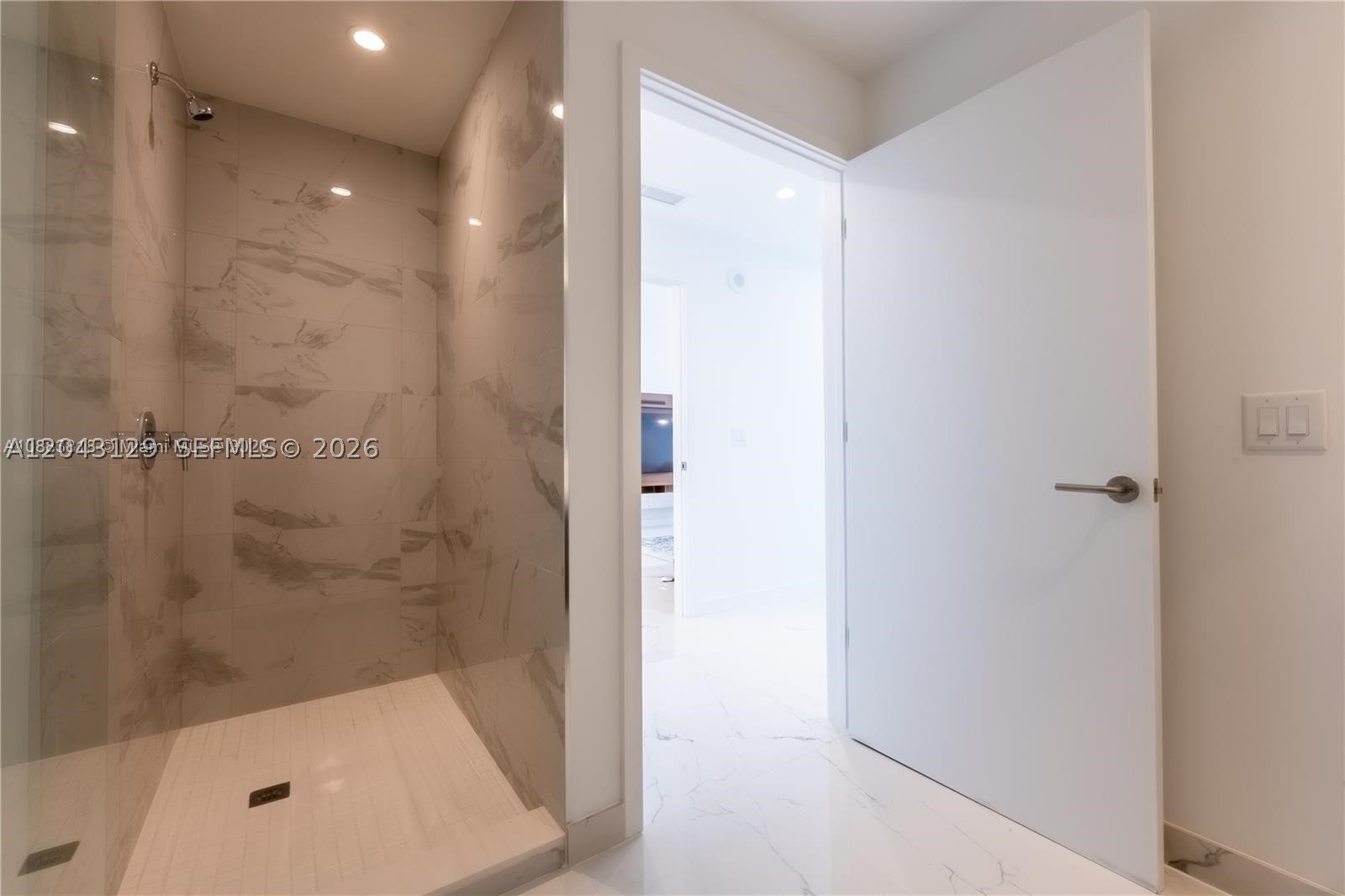 851 NE 1st Ave #3308, Miami FL 33132