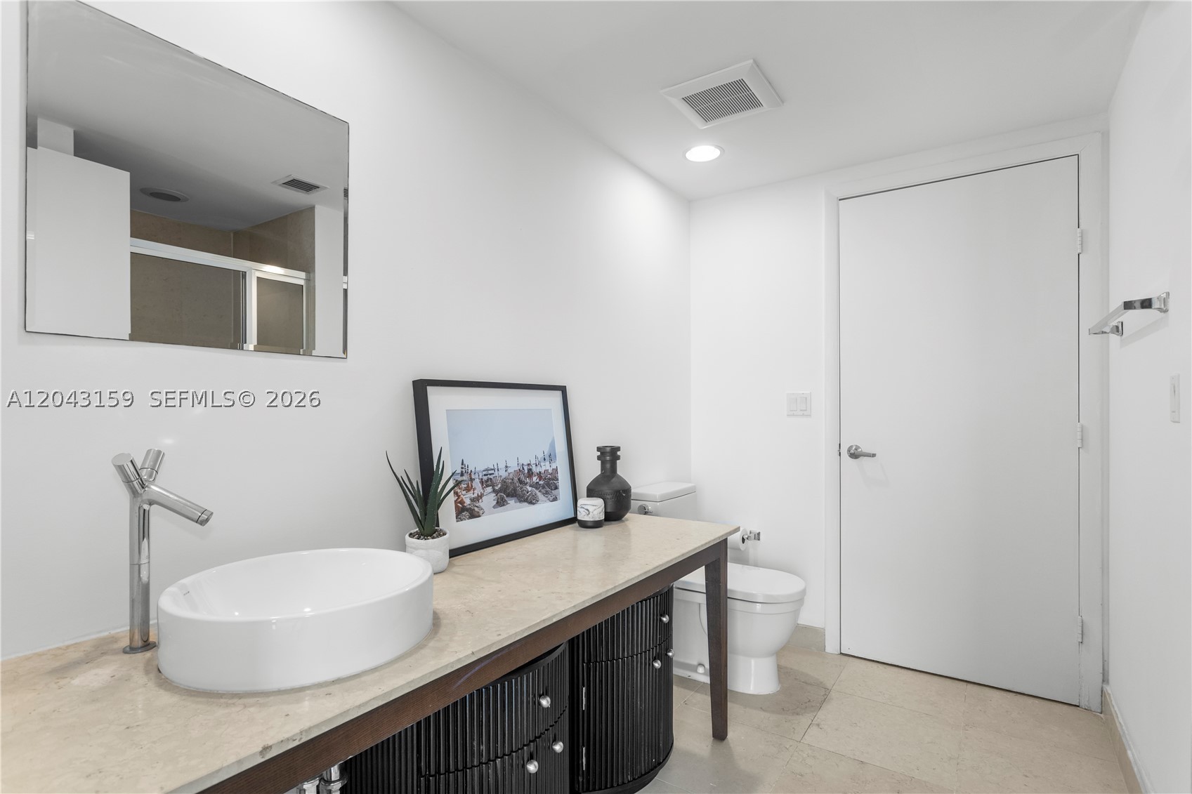 465 Brickell Ave #5505, Miami FL 33131