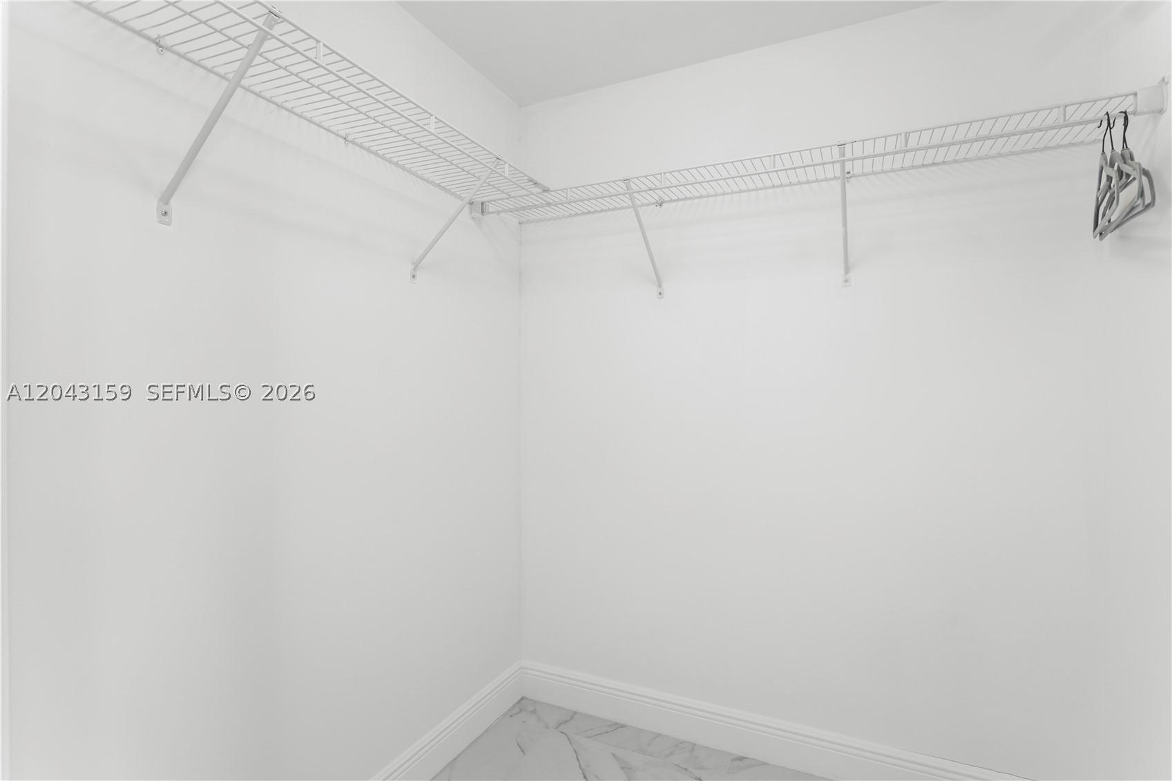 465 Brickell Ave #5505, Miami FL 33131