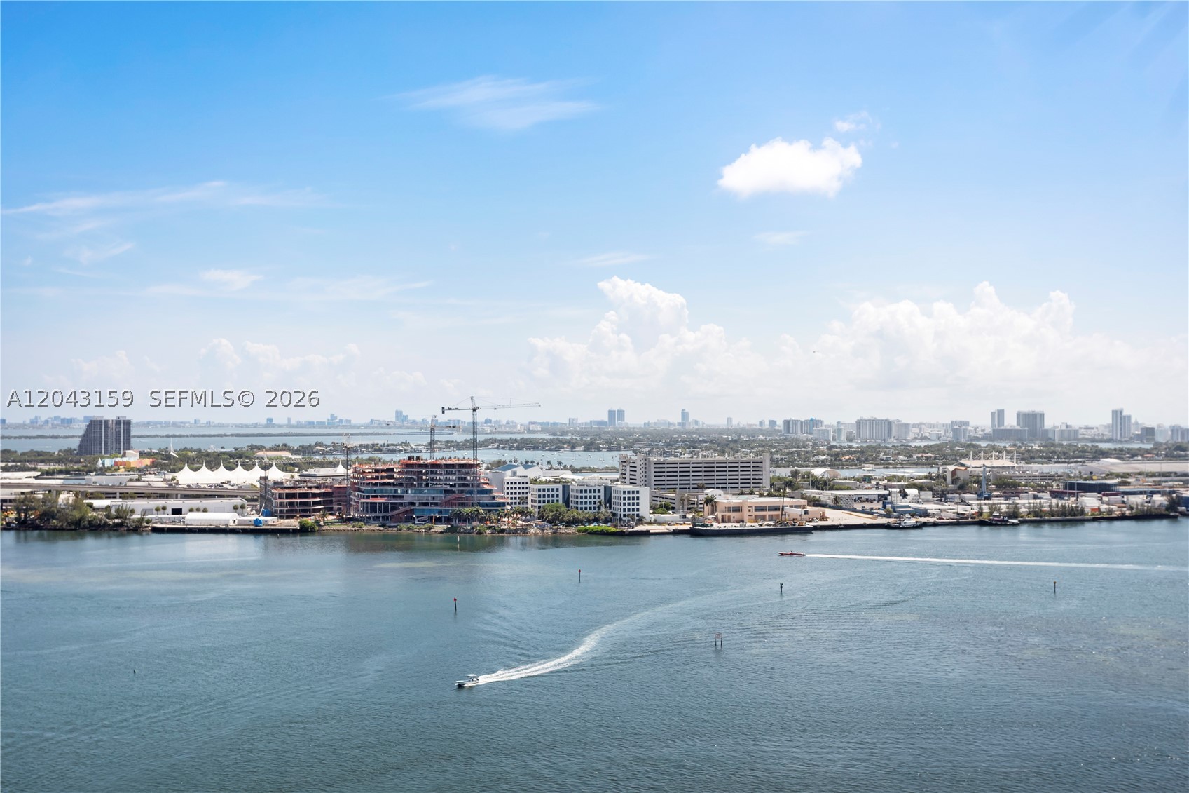 465 Brickell Ave #5505, Miami FL 33131