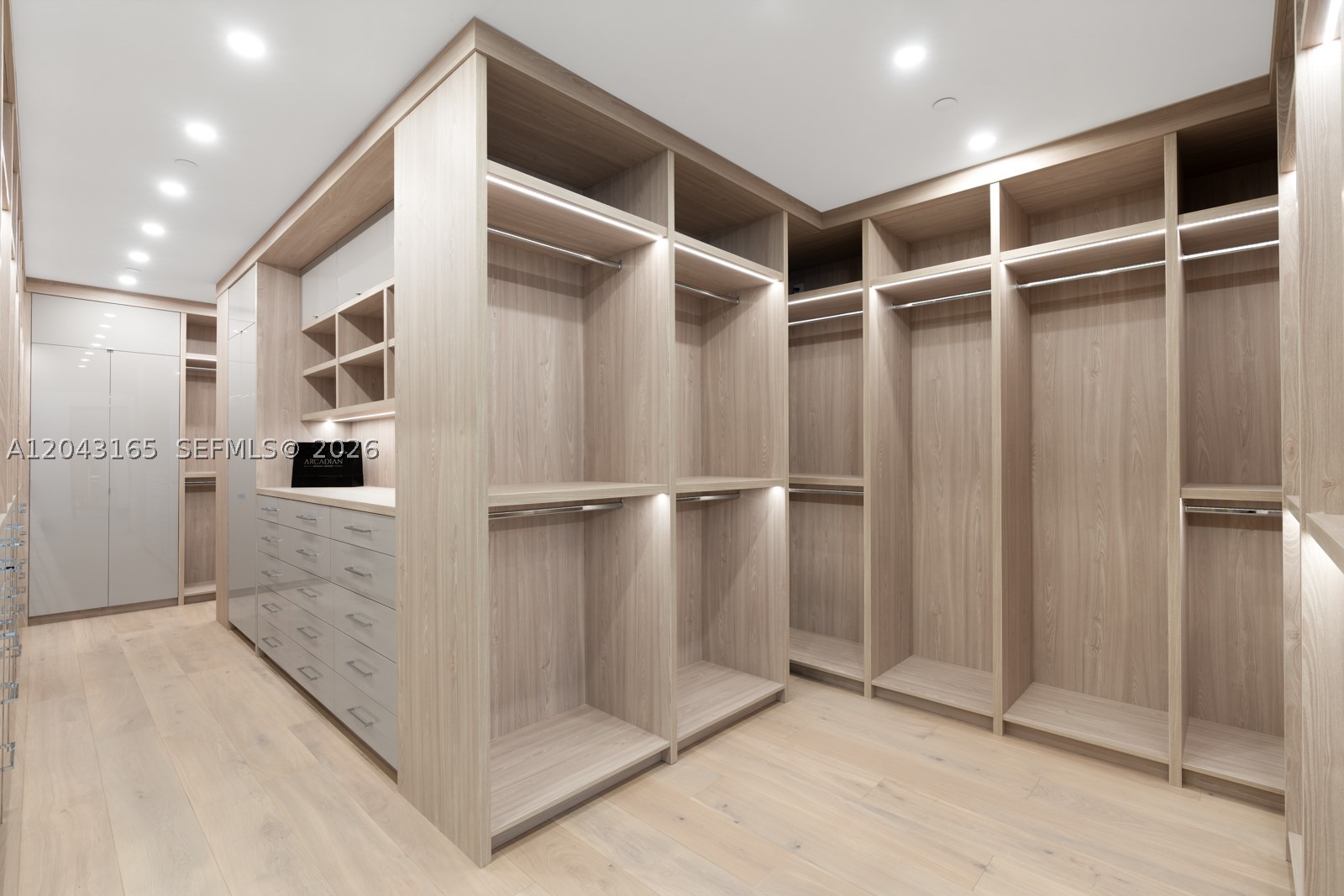 17875 Collins Ave #PH5002, Sunny Isles Beach FL 33160