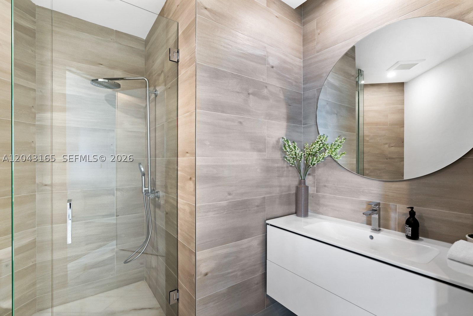 17875 Collins Ave #PH5002, Sunny Isles Beach FL 33160
