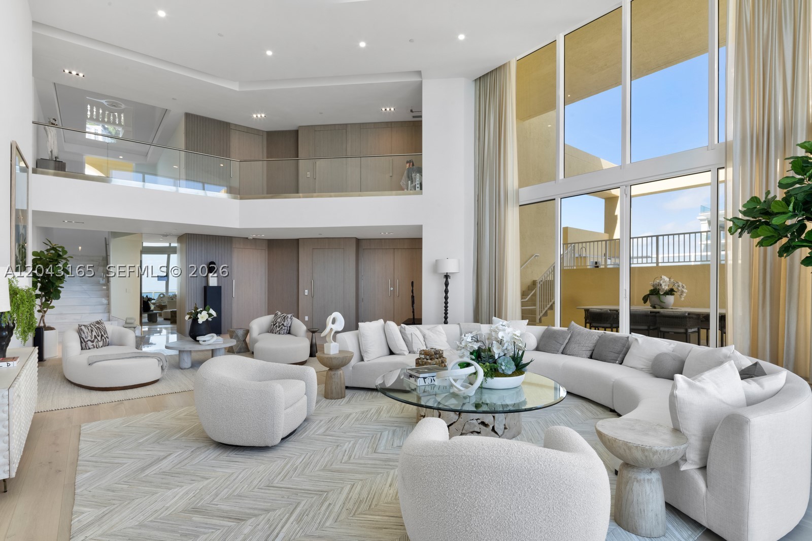 17875 Collins Ave #PH5002, Sunny Isles Beach FL 33160