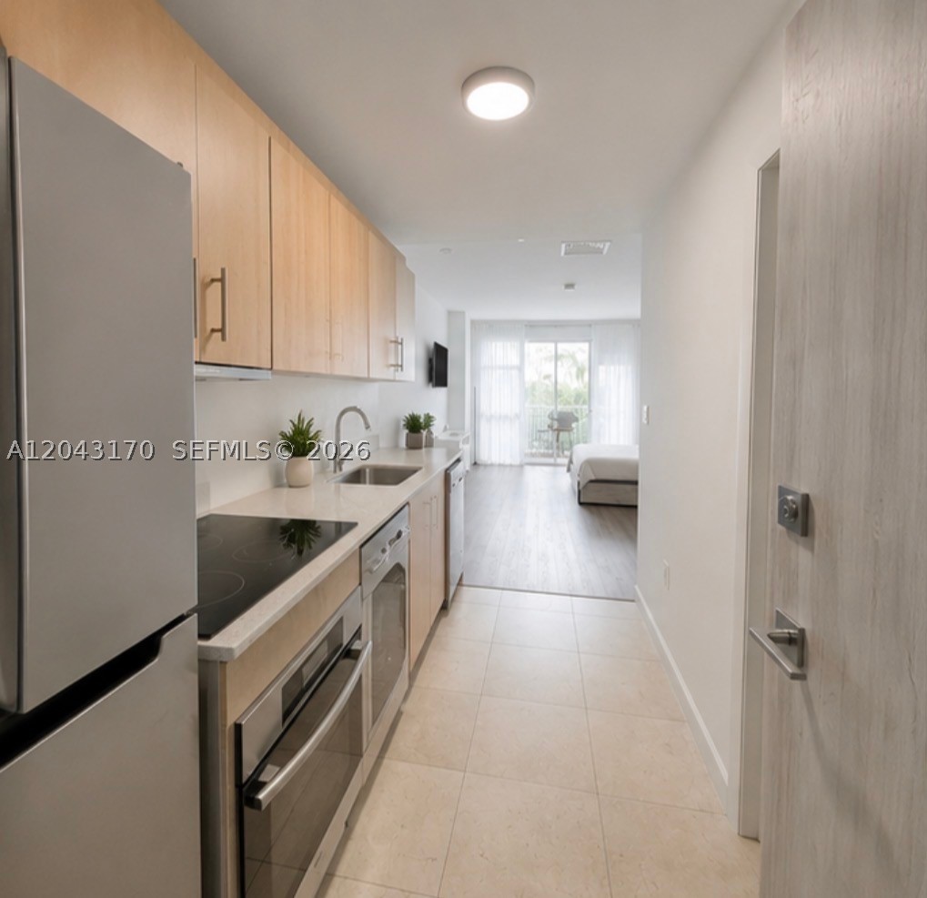 10275 Collins Ave #115, Bal Harbour FL 33154