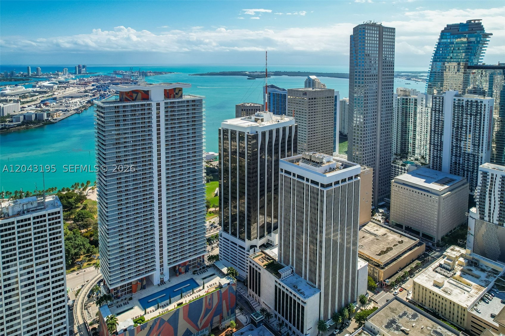 50 Biscayne Blvd #904, Miami FL 33132