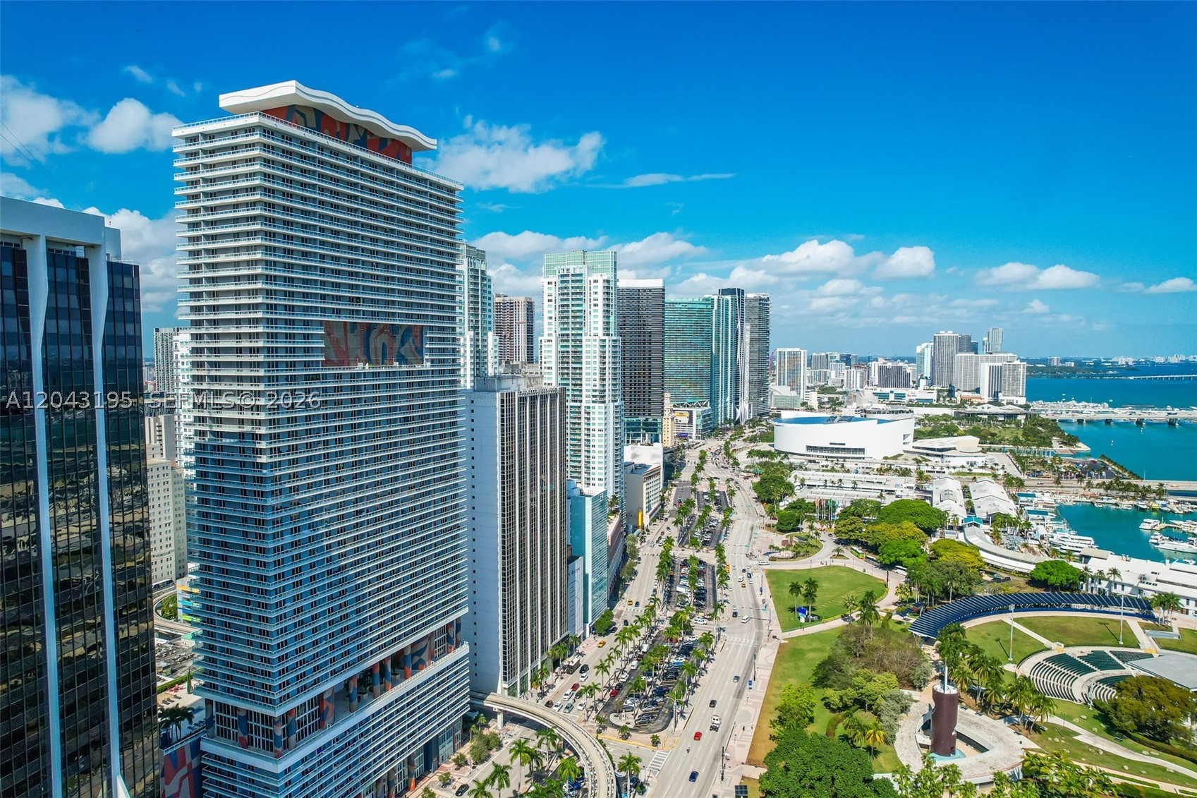 50 Biscayne Blvd #904, Miami FL 33132