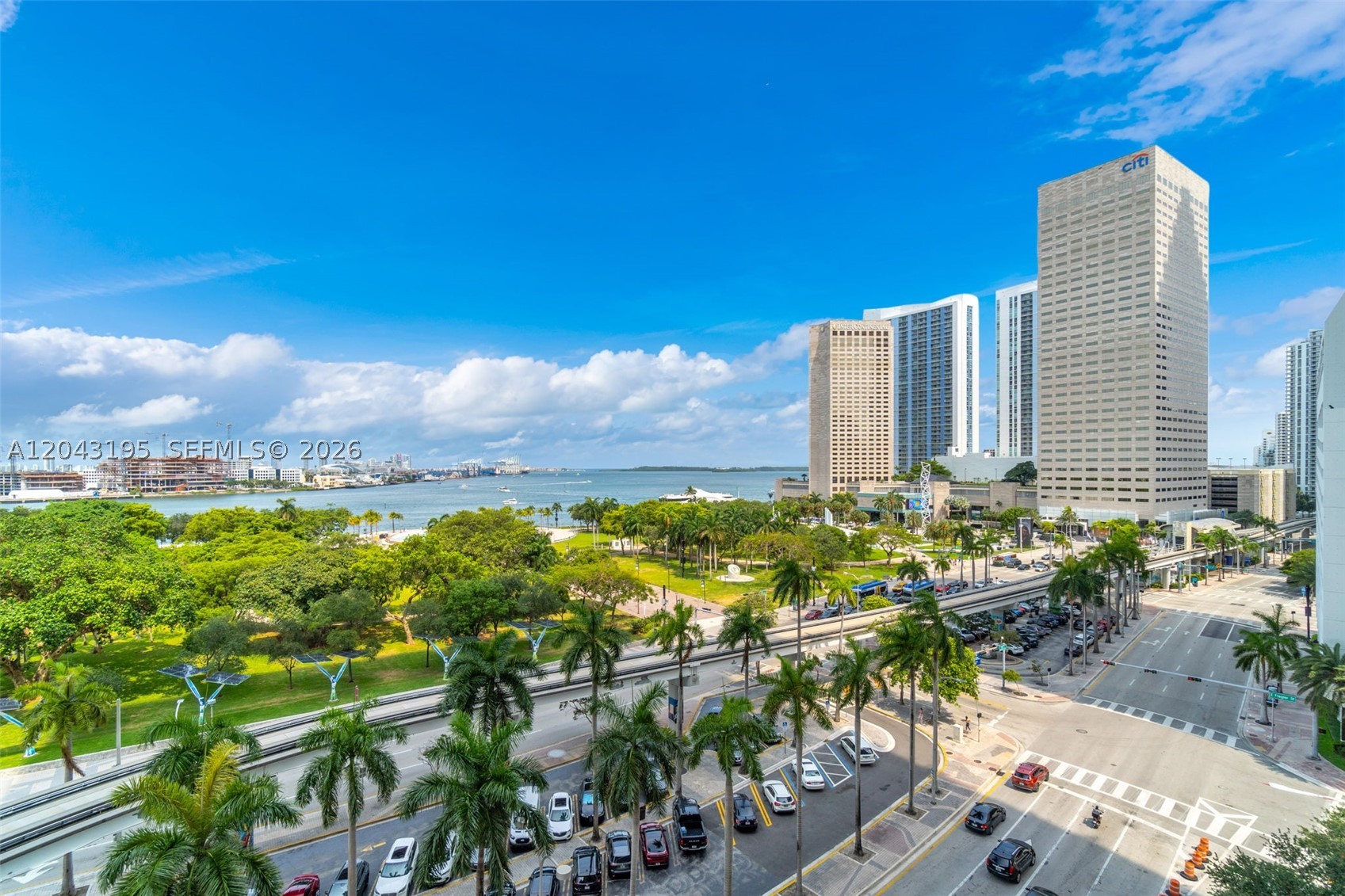 50 Biscayne Blvd #904, Miami FL 33132