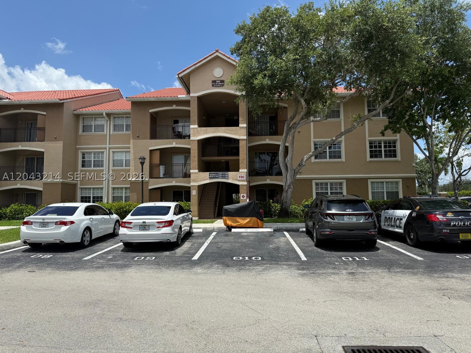 100 SW 117th Ter #2207, Pembroke Pines FL 33025