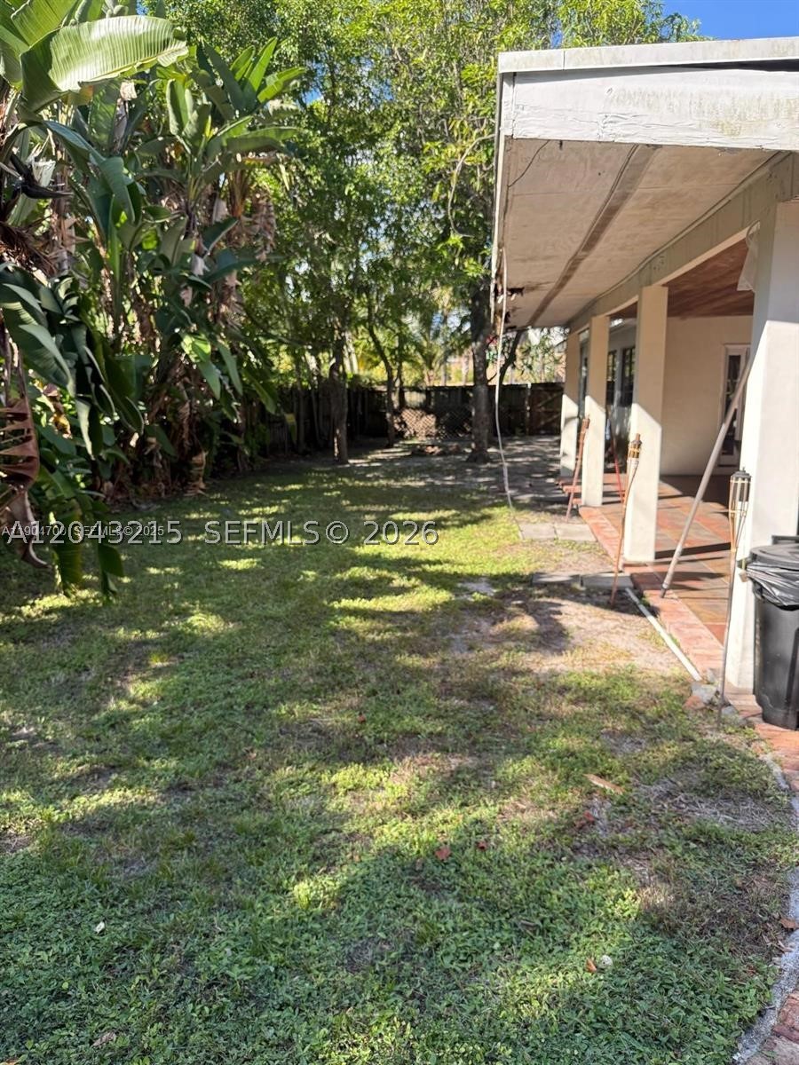5600 SW 74th Ct, Miami FL 33143