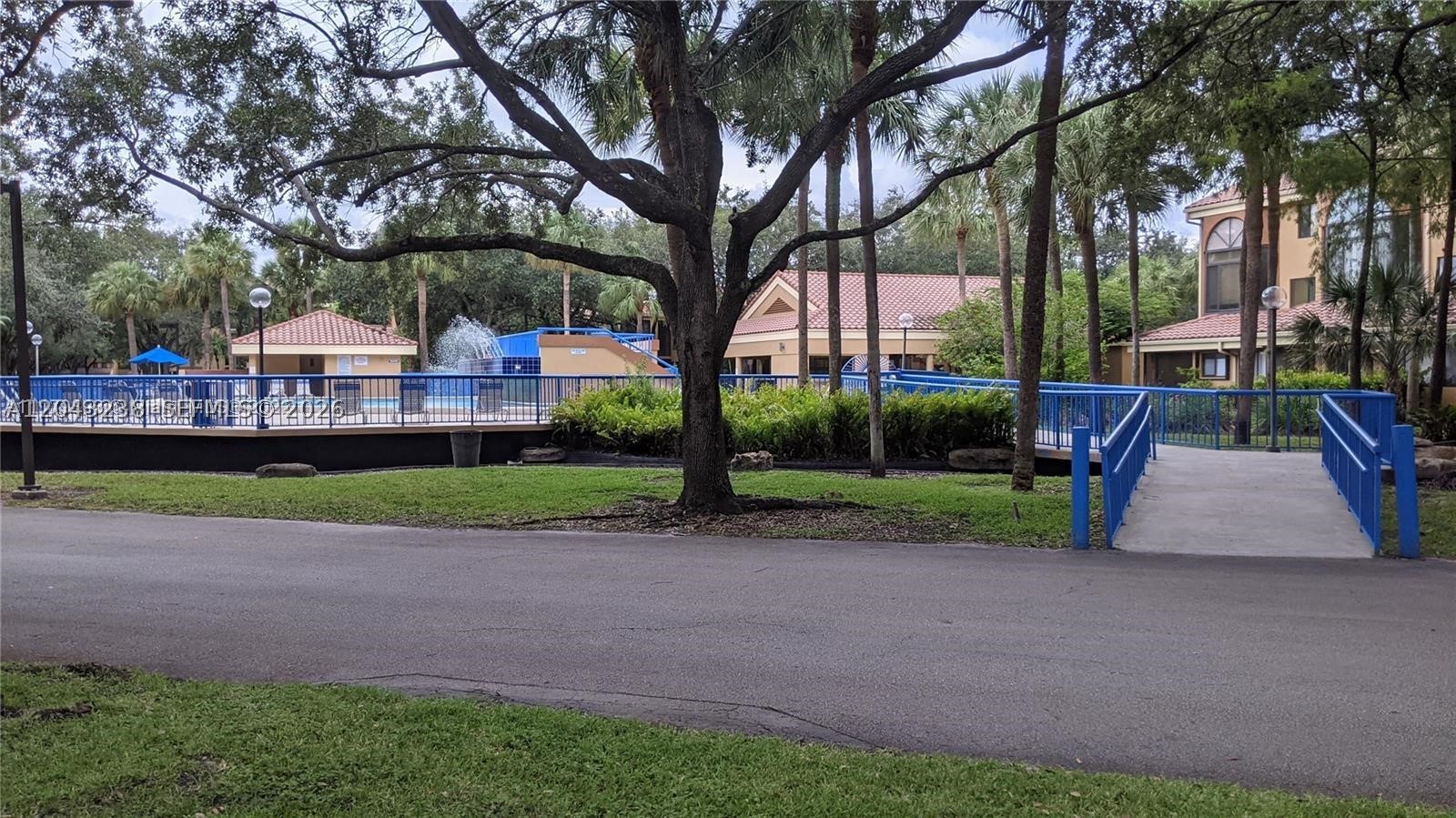 15509 N Miami Lakeway N #102, Miami Lakes FL 33014