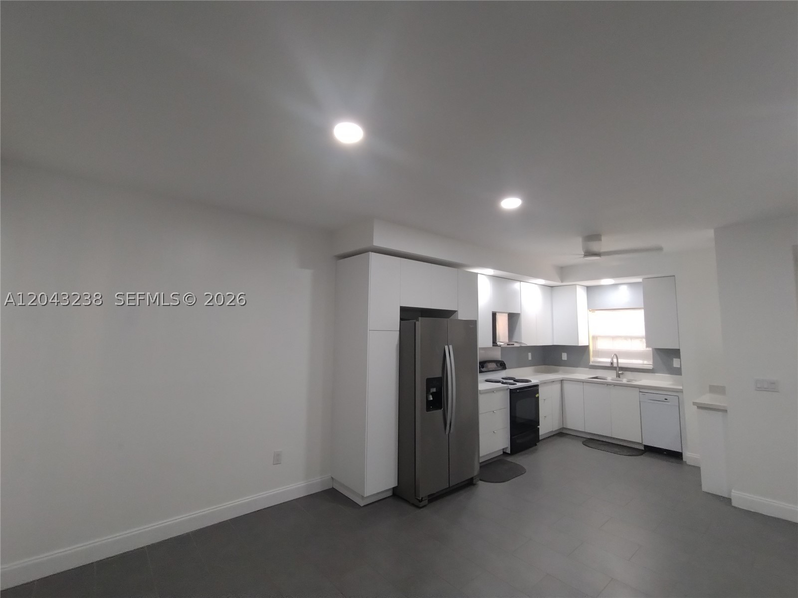 15509 N Miami Lakeway N #102, Miami Lakes FL 33014