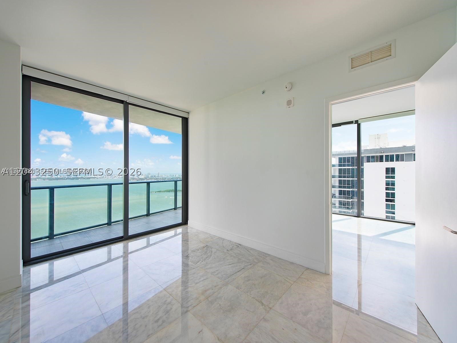 460 NE 28th St #3608, Miami FL 33137