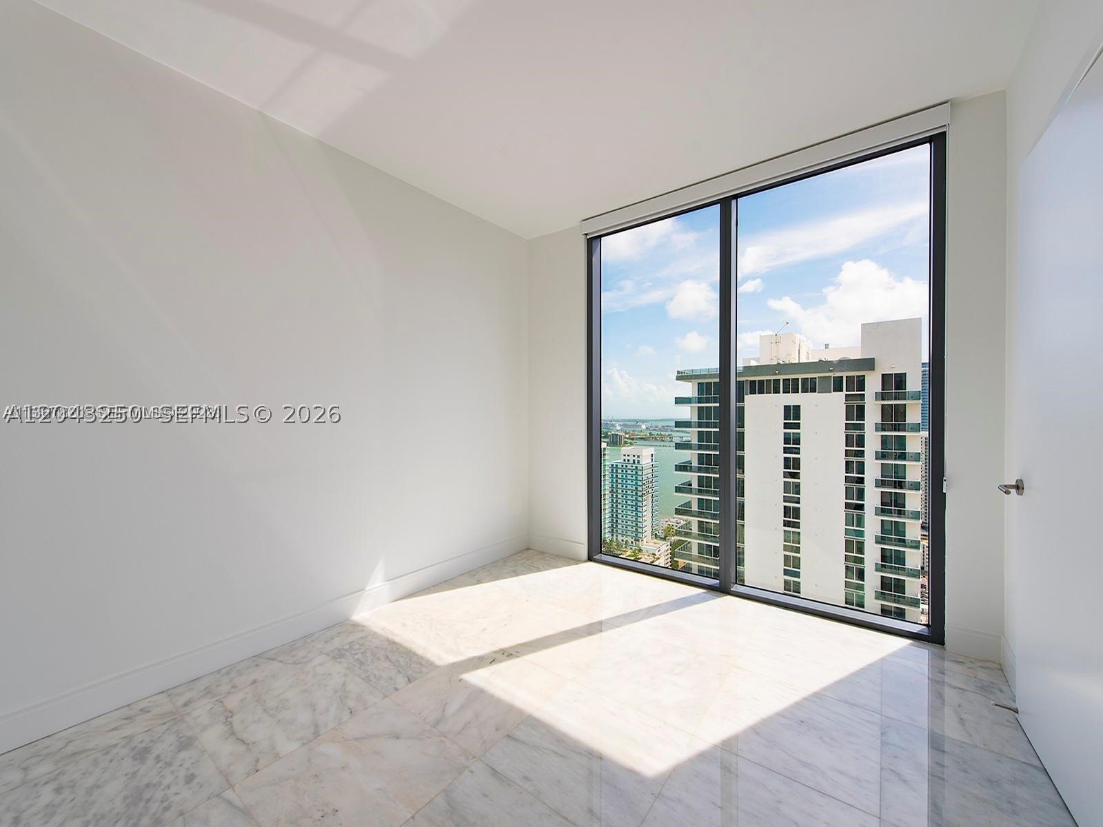 460 NE 28th St #3608, Miami FL 33137
