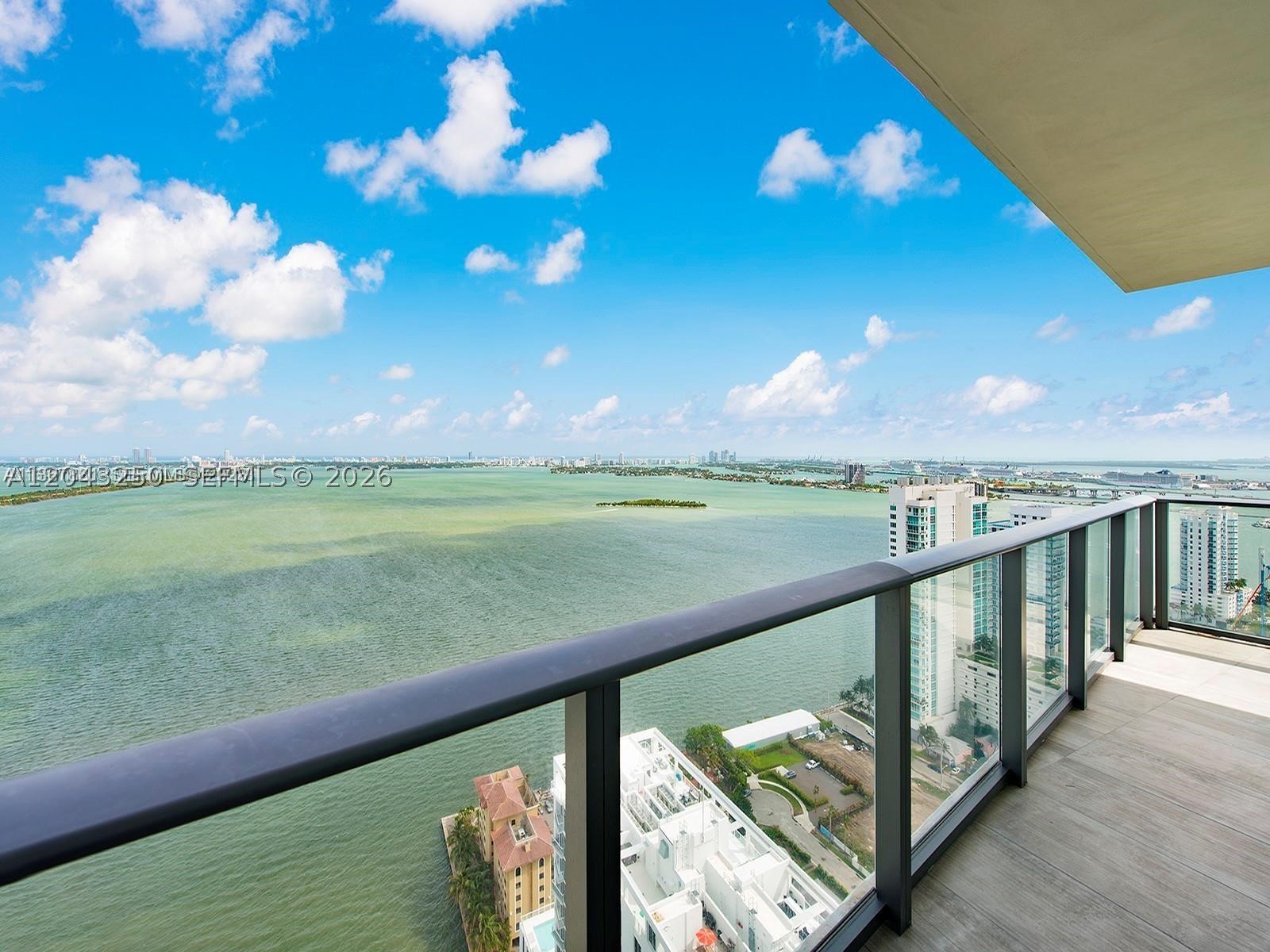 460 NE 28th St #3608, Miami FL 33137