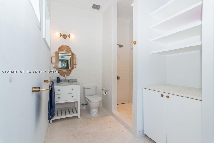 1035 Catalonia ave, Coral Gables FL 33134