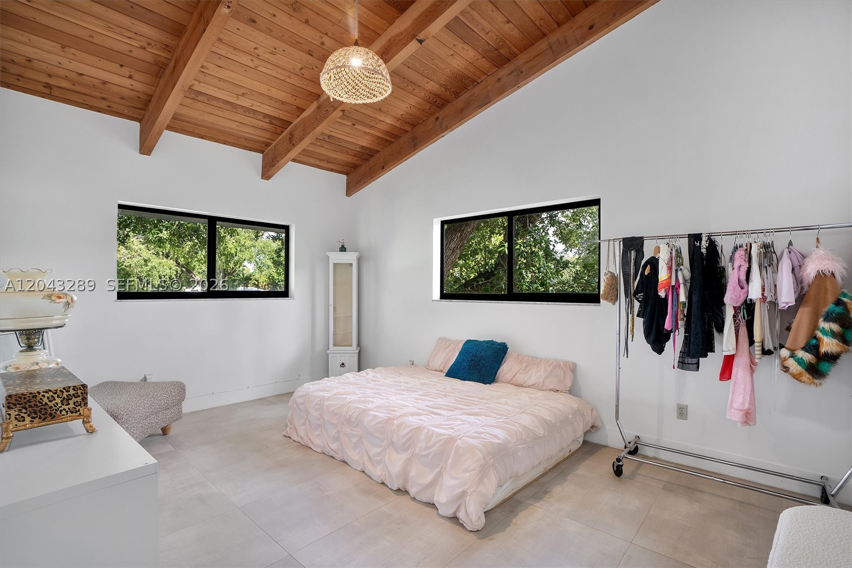 9200 NE 12th Ave, Miami Shores FL 33138