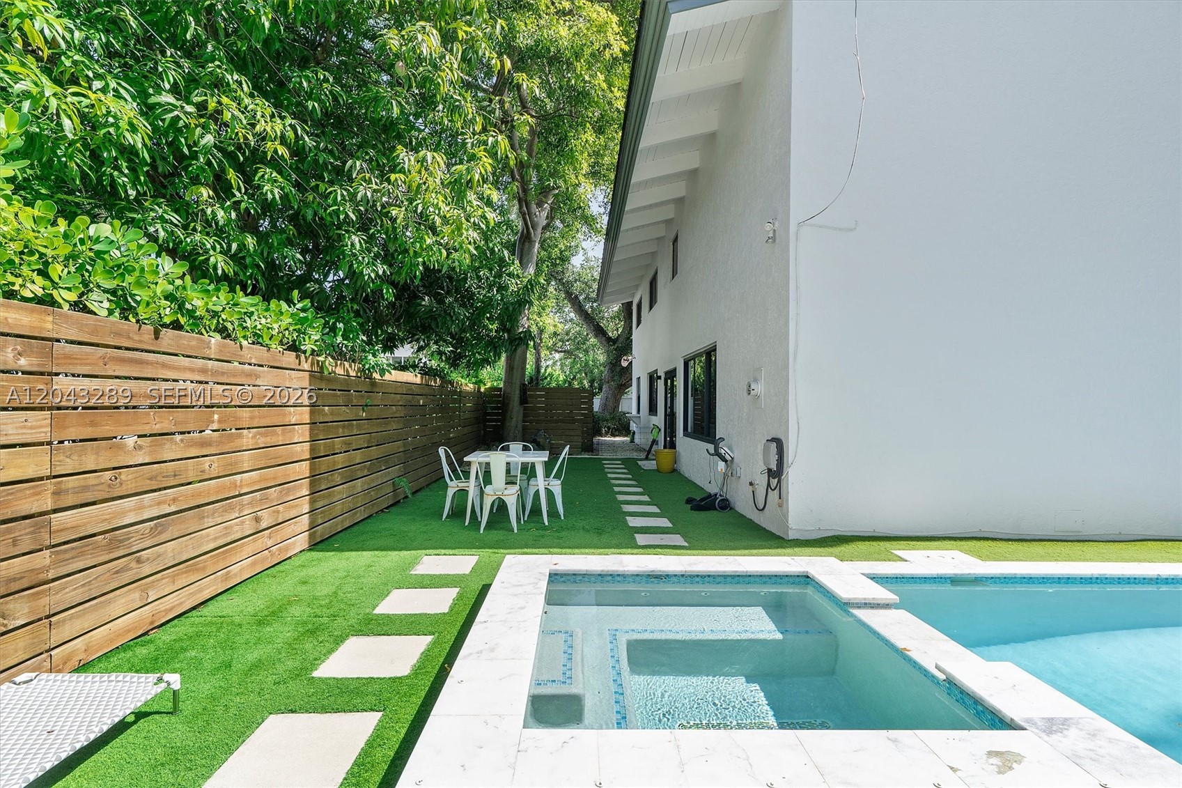 9200 NE 12th Ave, Miami Shores FL 33138