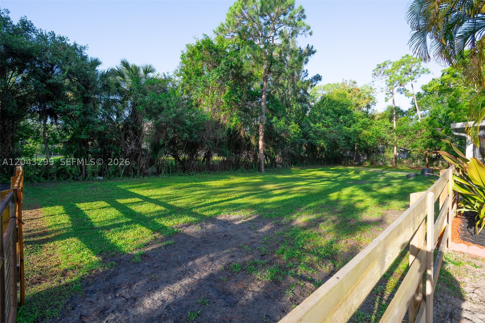 15160 Scotts Pl, Loxahatchee FL 33470