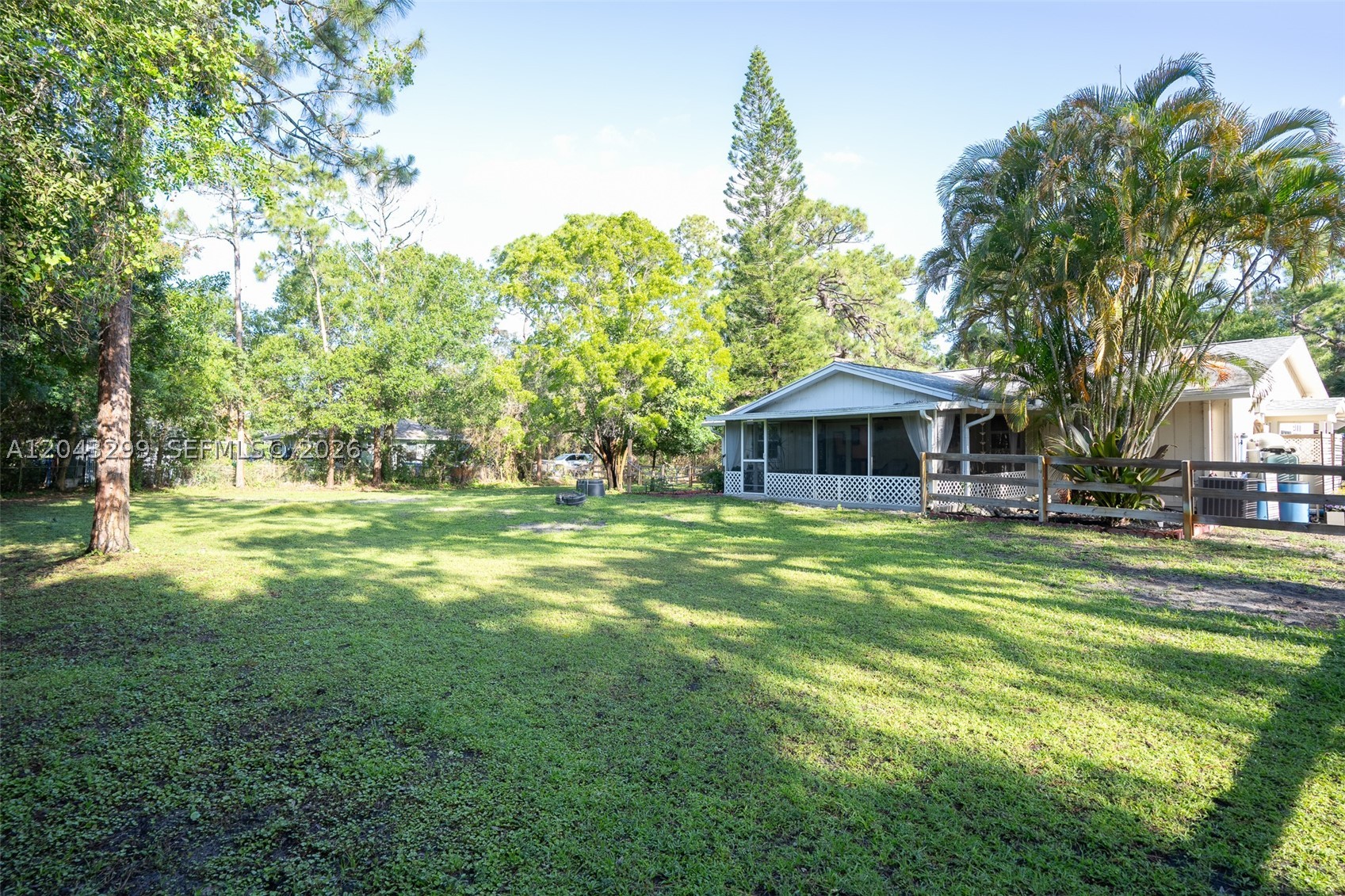 15160 Scotts Pl, Loxahatchee FL 33470