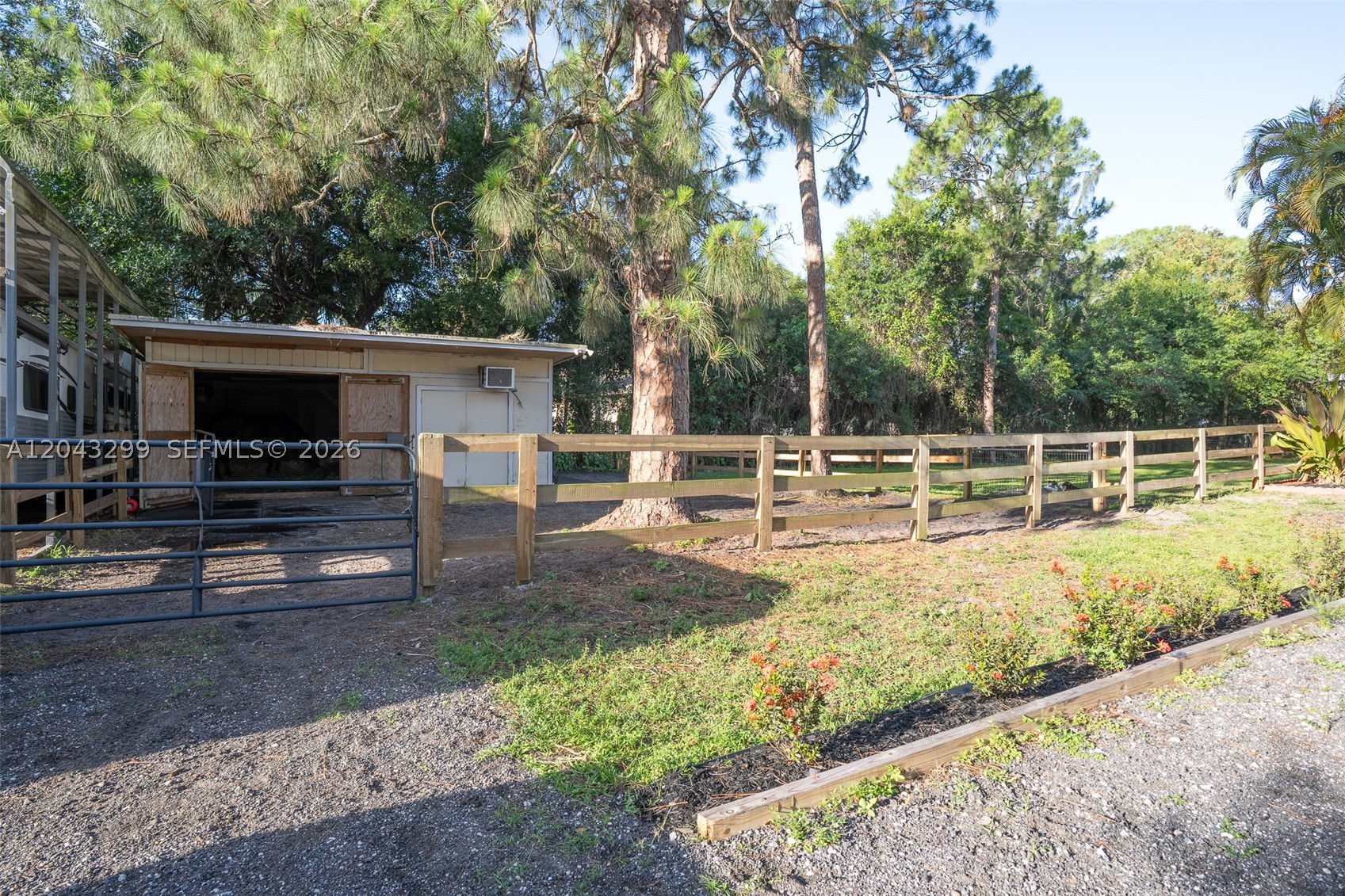 15160 Scotts Pl, Loxahatchee FL 33470