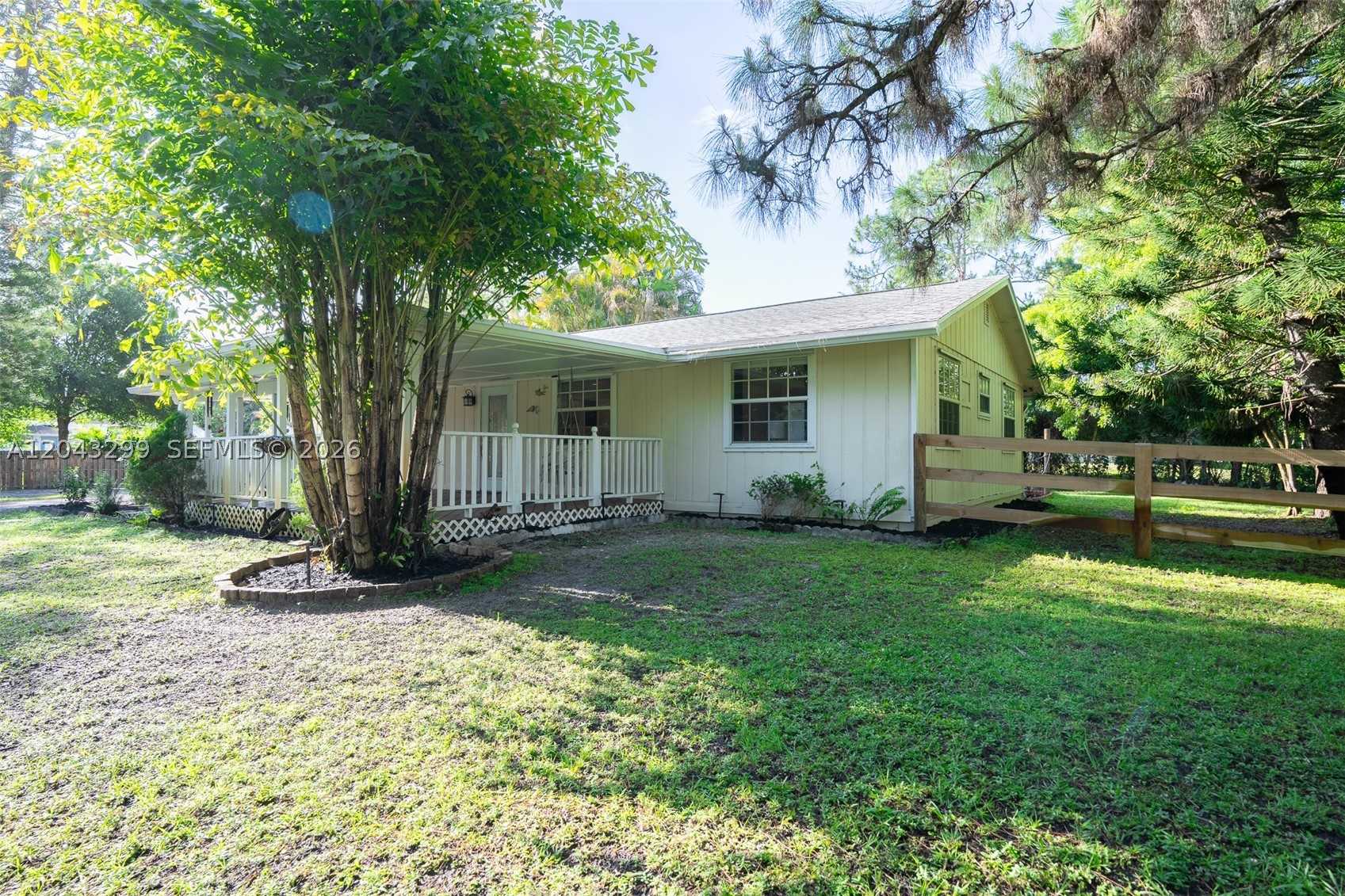 15160 Scotts Pl, Loxahatchee FL 33470