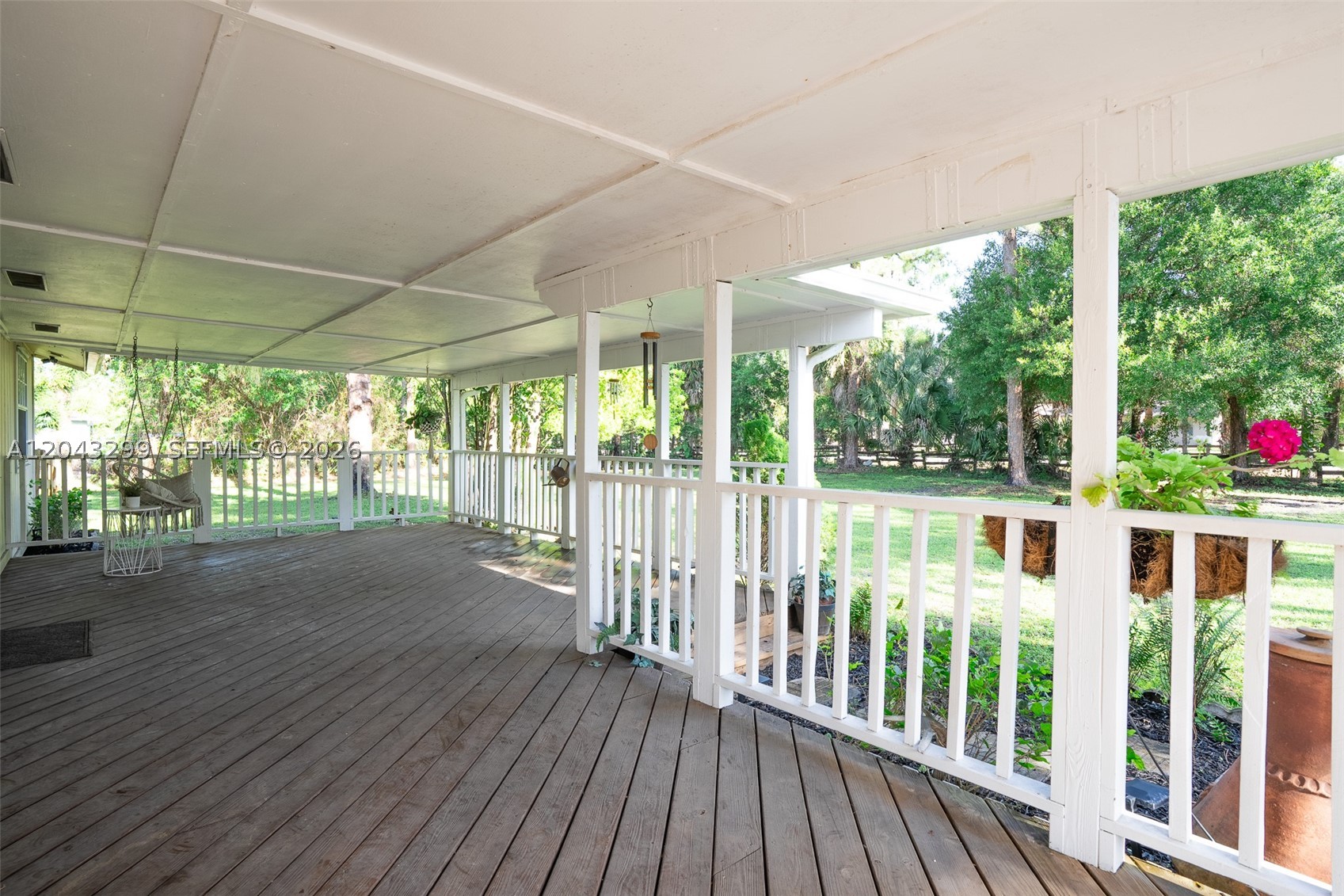15160 Scotts Pl, Loxahatchee FL 33470