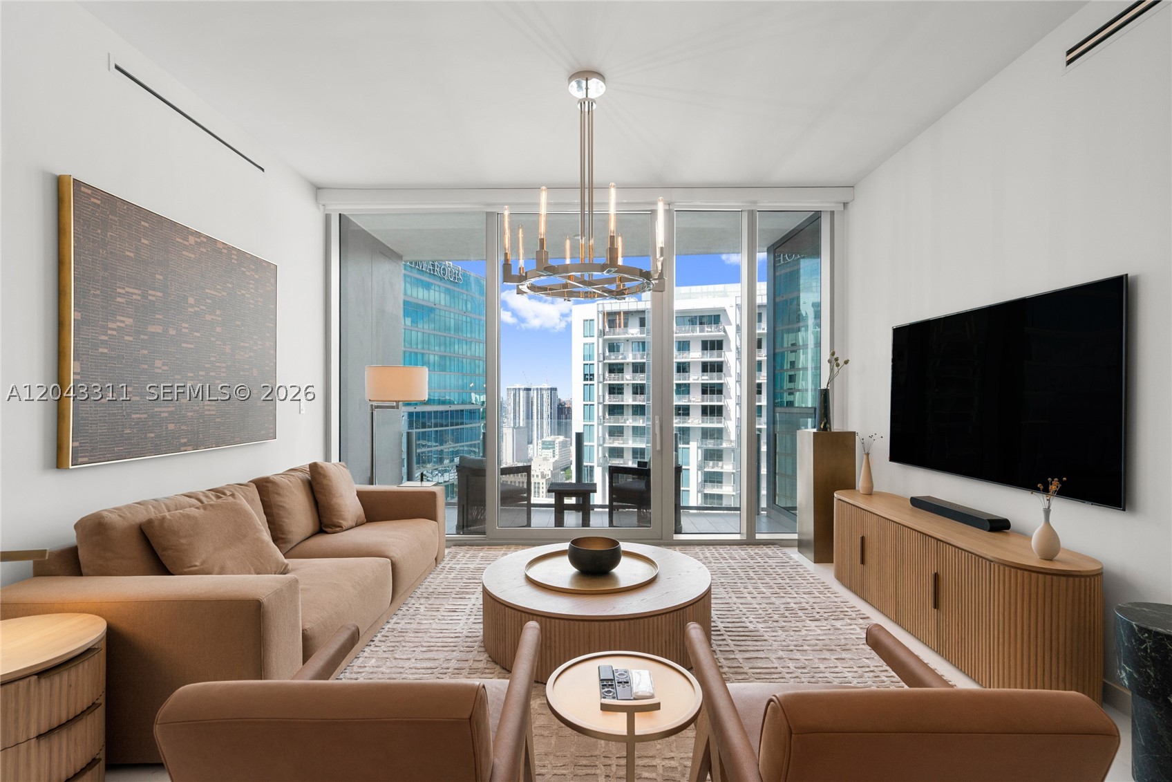 300 Biscayne Boulevard Way #4009W, Miami FL 33131