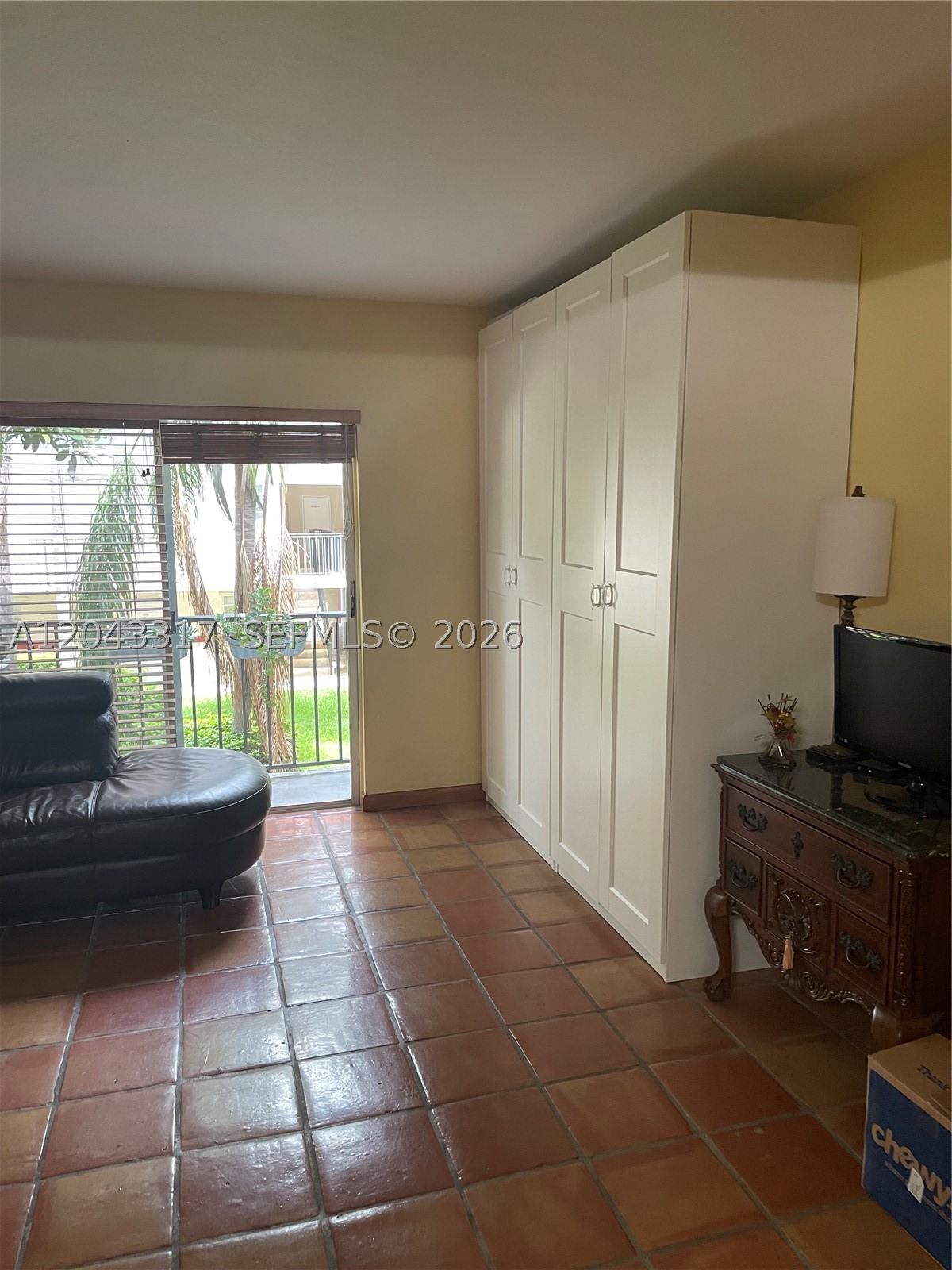 6705 N Kendall Dr #312, Pinecrest FL 33156