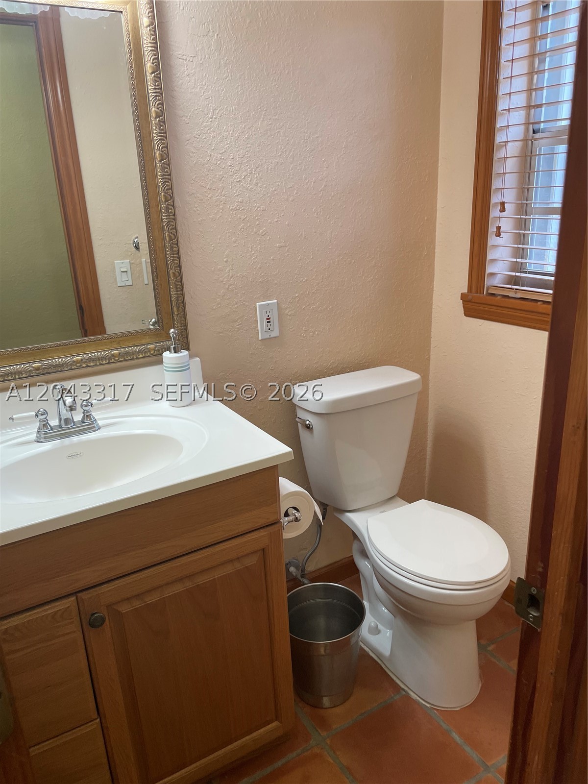 6705 N Kendall Dr #312, Pinecrest FL 33156